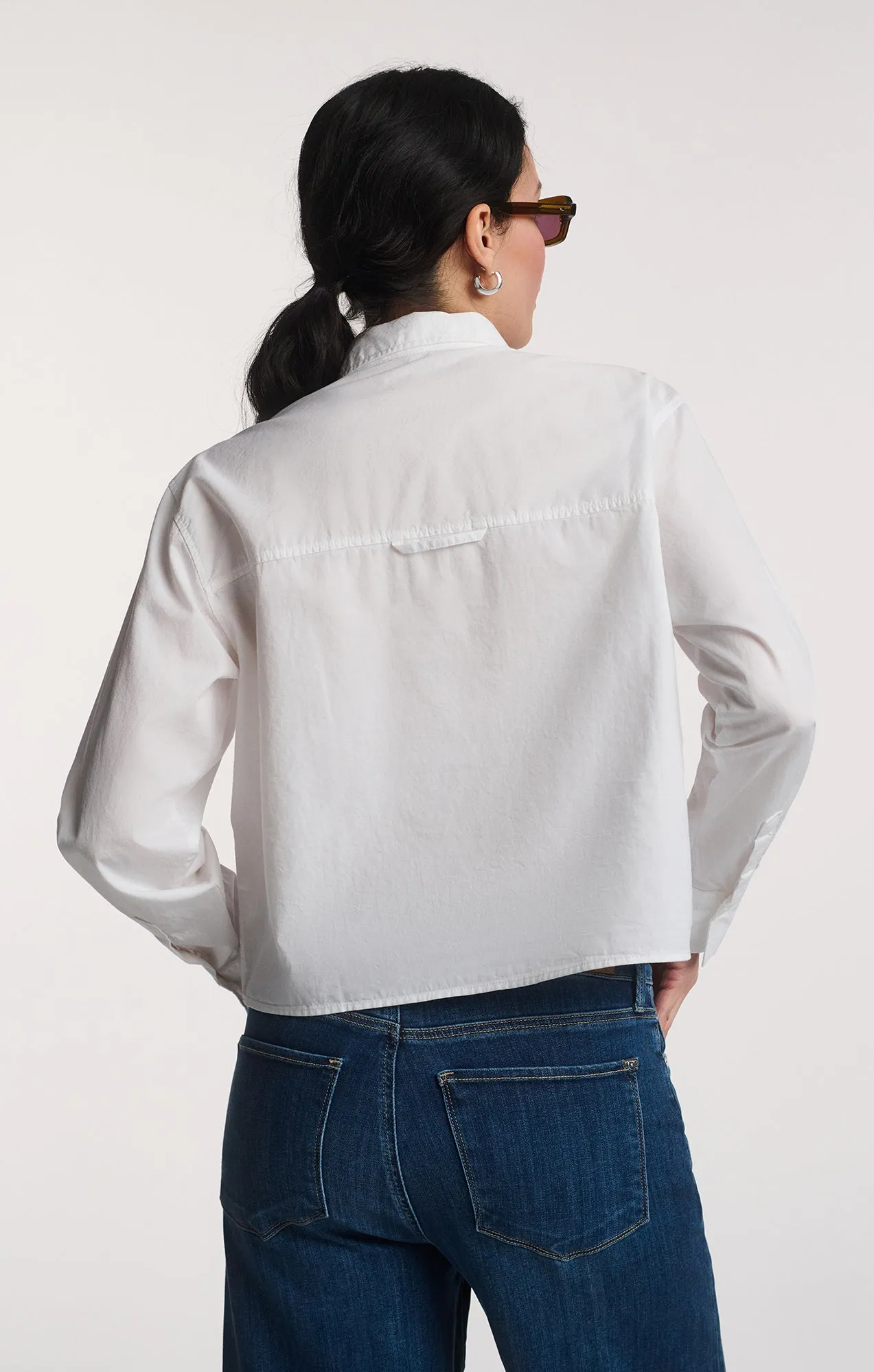 DOUBLE POCKET CROPPED BUTTON-UP SHIRT IN WHITE sold by Mavi product image thumbnail 4