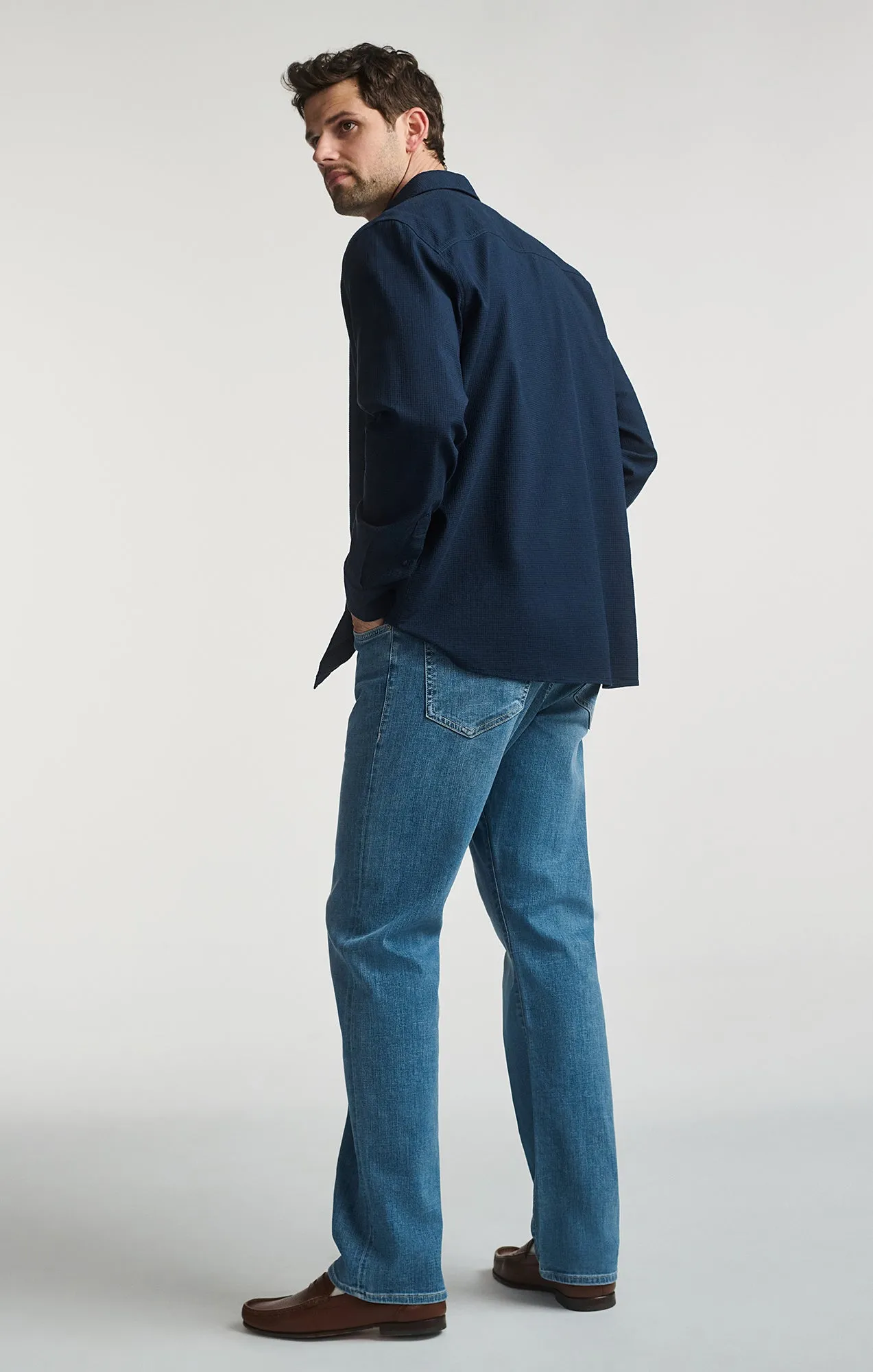 LONG SLEEVE BUTTON-UP SHIRT IN BLACK IRIS sold by Mavi product image thumbnail 3