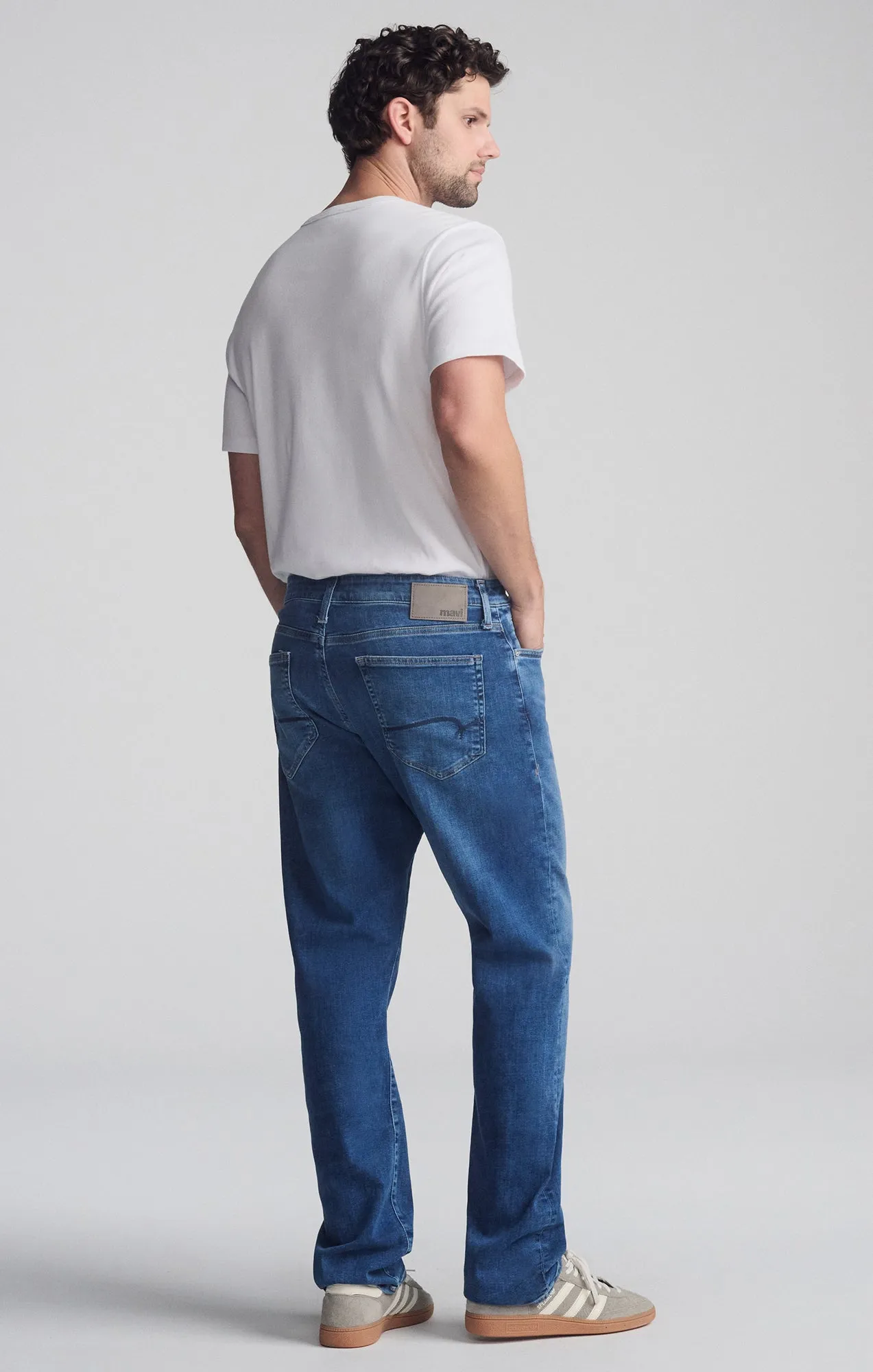 MATT RELAXED STRAIGHT LEG IN DARK BRUSHED FEATHER BLUE sold by Mavi product image thumbnail 2