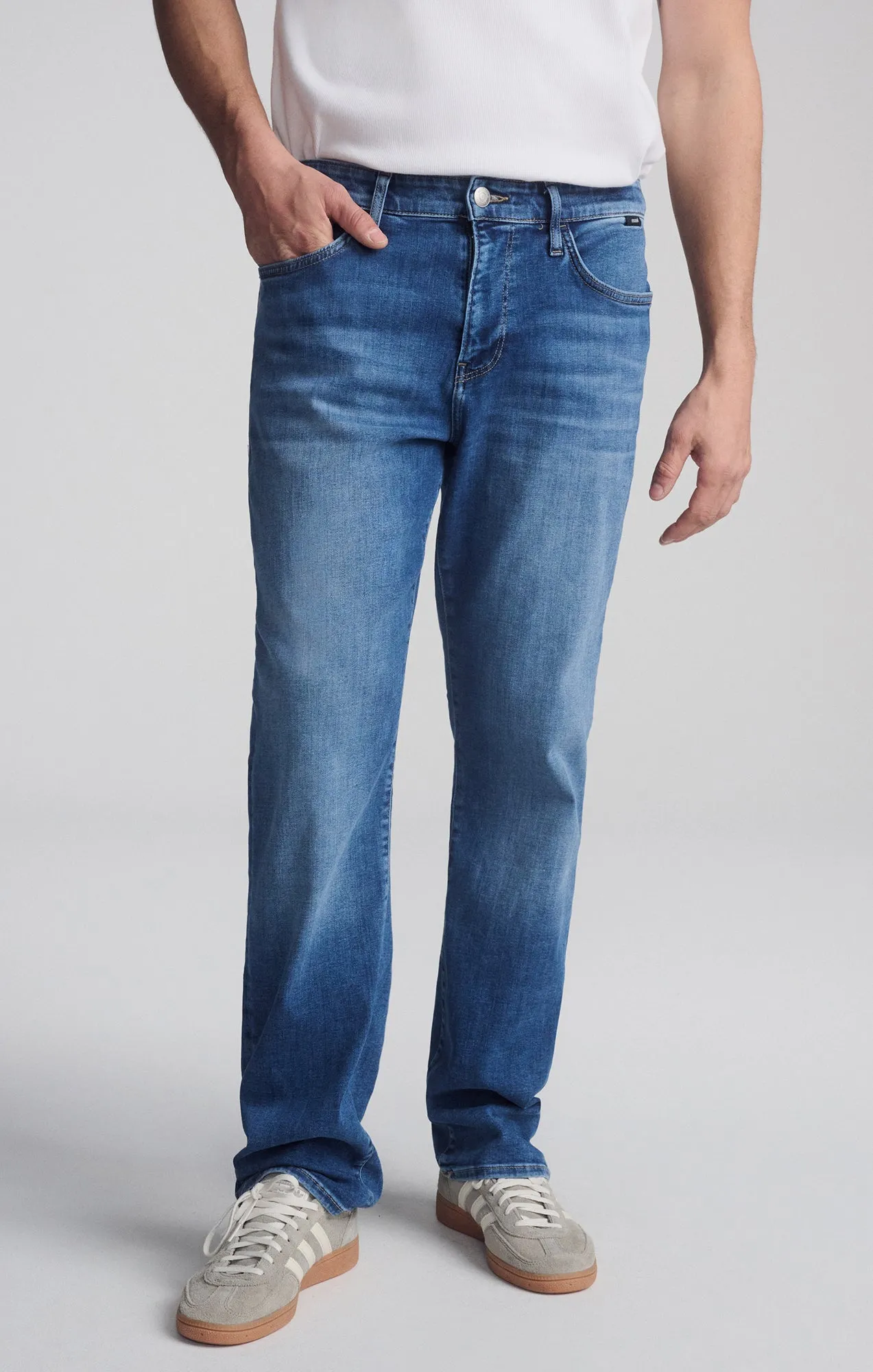 MATT RELAXED STRAIGHT LEG IN DARK BRUSHED FEATHER BLUE sold by Mavi product image thumbnail 5