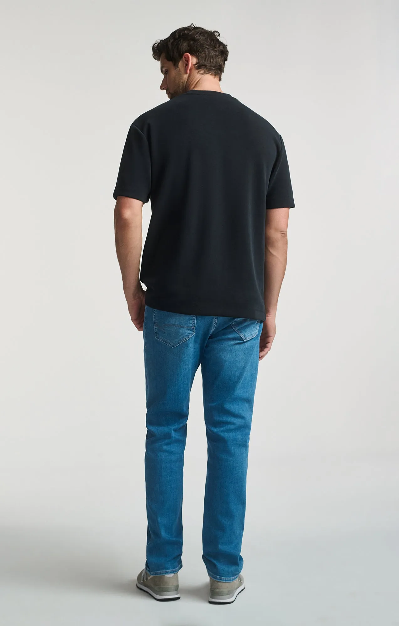 SHORT SLEEVE CREW NECK T-SHIRT IN JET BLACK sold by Mavi product image thumbnail 5