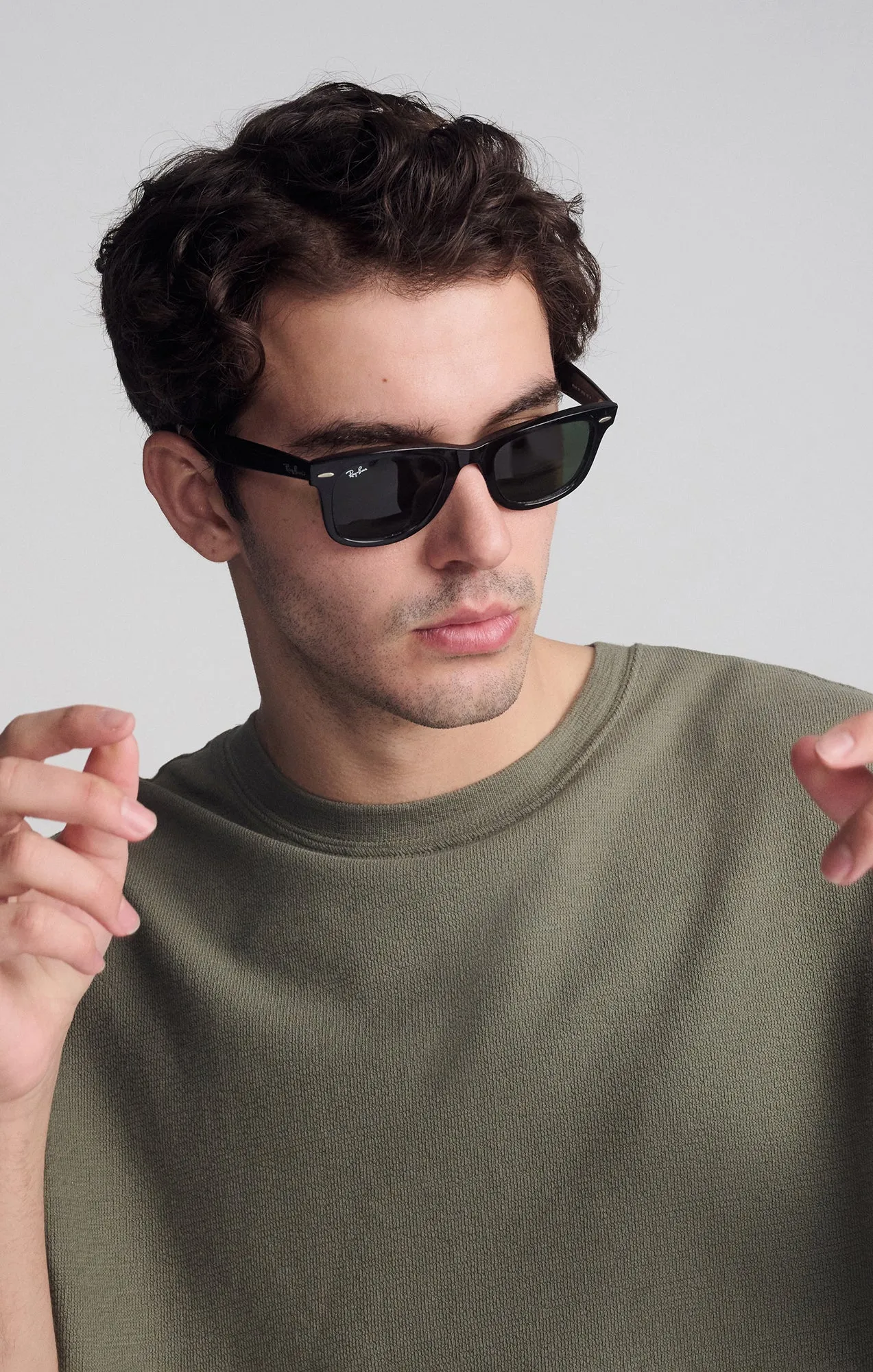 SHORT SLEEVE CREW NECK T-SHIRT IN DUSTY OLIVE sold by Mavi product image thumbnail 4