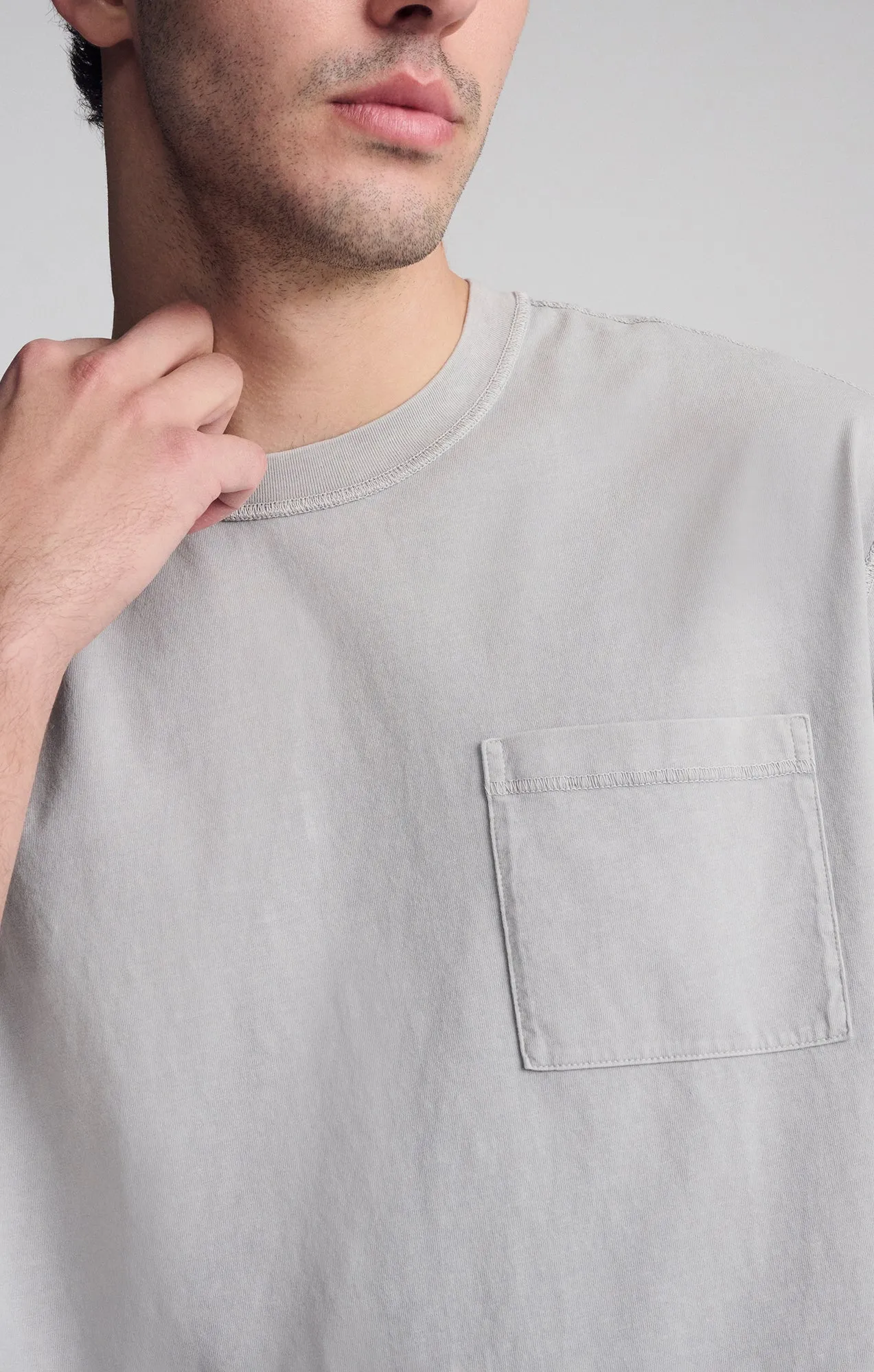 POCKET T-SHIRT IN GRIFFIN sold by Mavi product image thumbnail 5