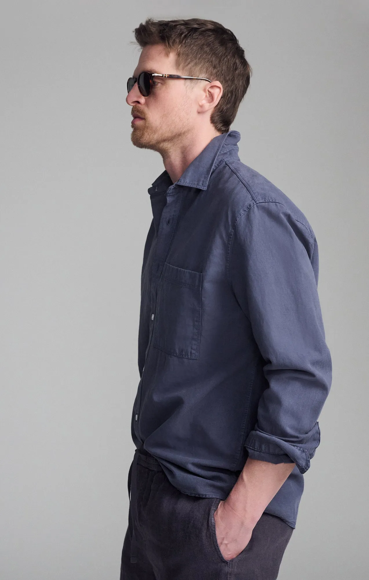 ONE POCKET LONG SLEEVE BUTTON-UP SHIRT IN OUTER SPACE sold by Mavi product image thumbnail 5