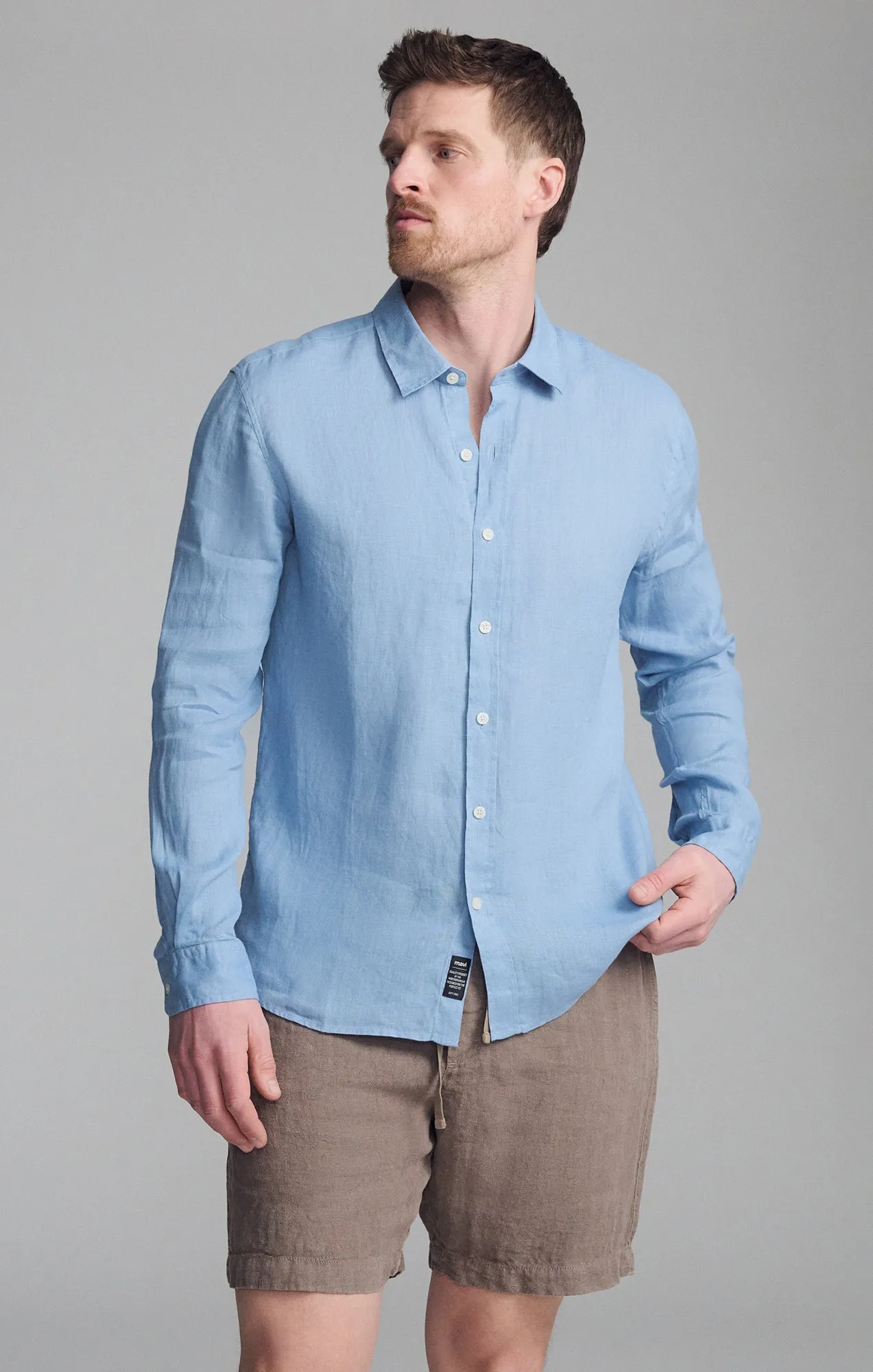 LINEN LONG SLEEVE BUTTON-UP SHIRT IN FADED DENIM sold by Mavi