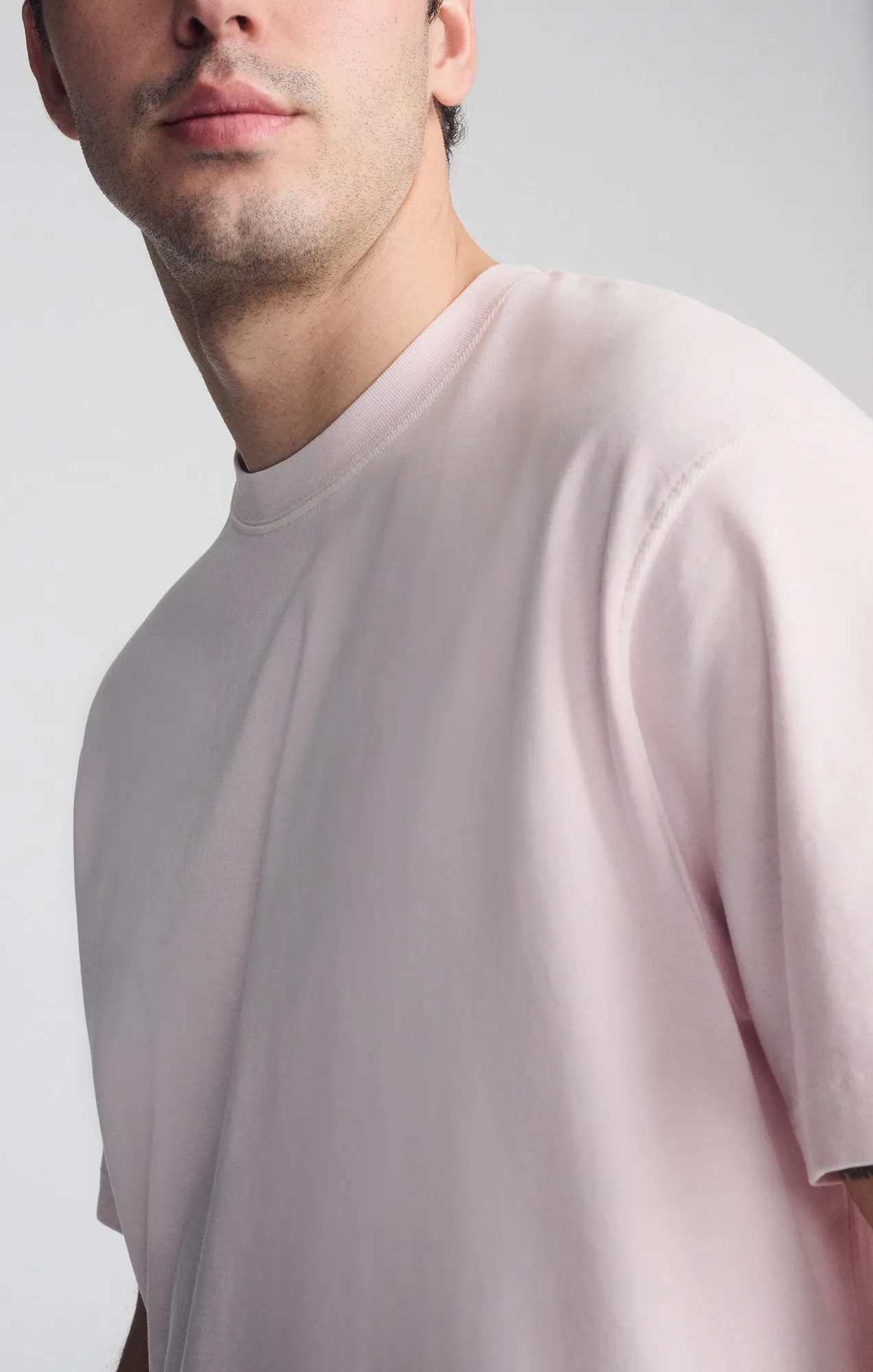 SHORT SLEEVE CREW NECK T-SHIRT IN SHRINKING VIOLET sold by Mavi product image thumbnail 4