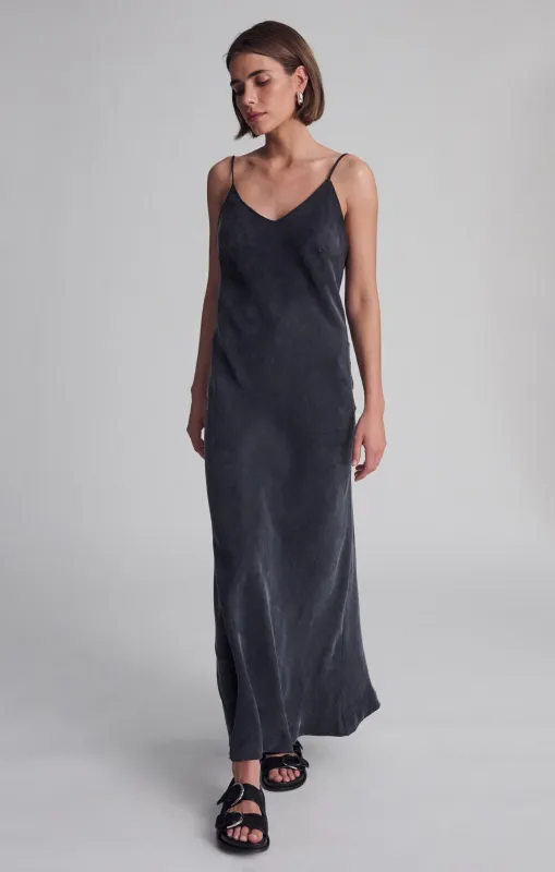 V-NECK TENCEL™ MAXI DRESS IN BLACK sold by Mavi