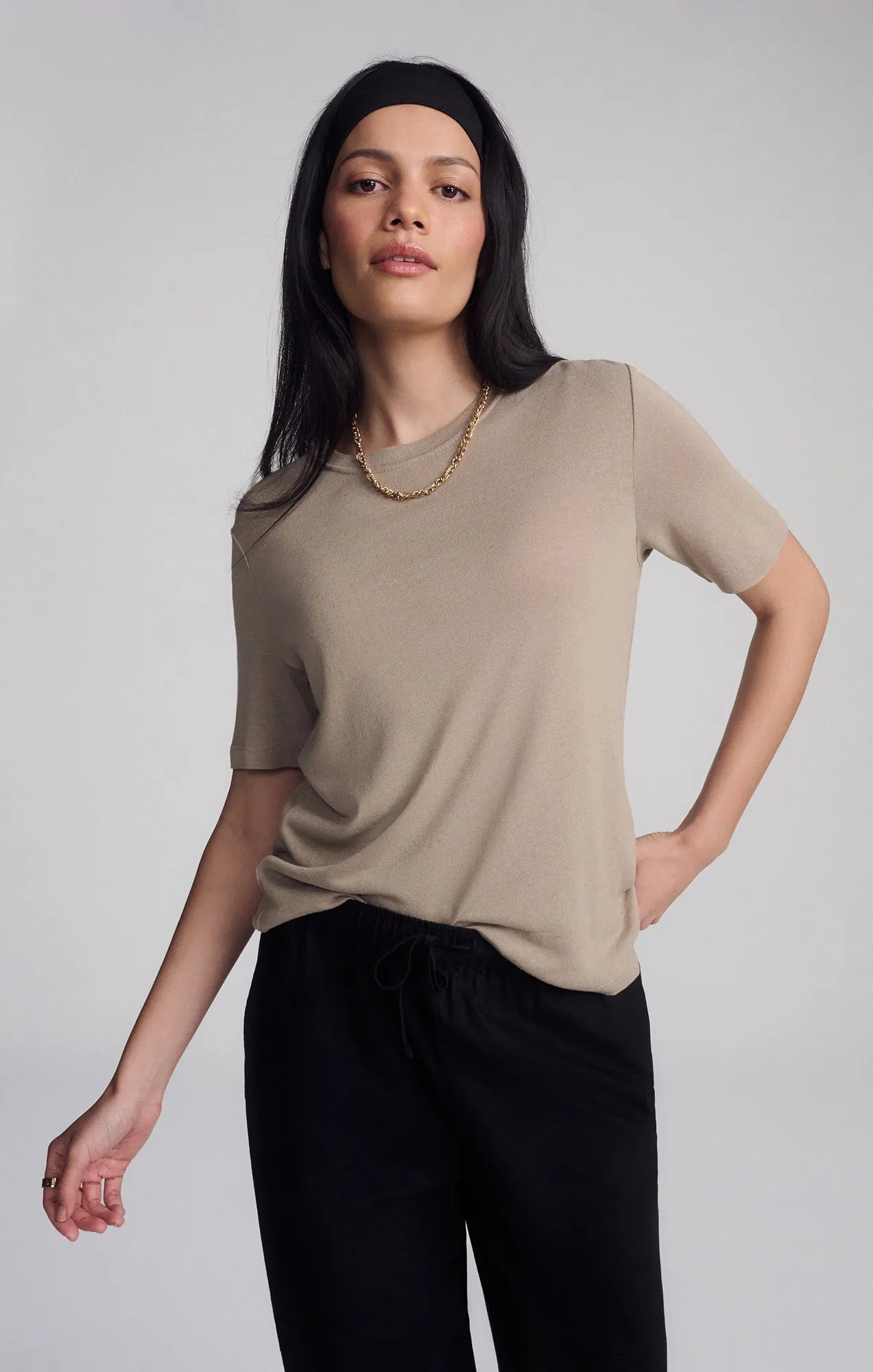 MODERN JERSEY T-SHIRT IN ROASTED CASHEW sold by Mavi