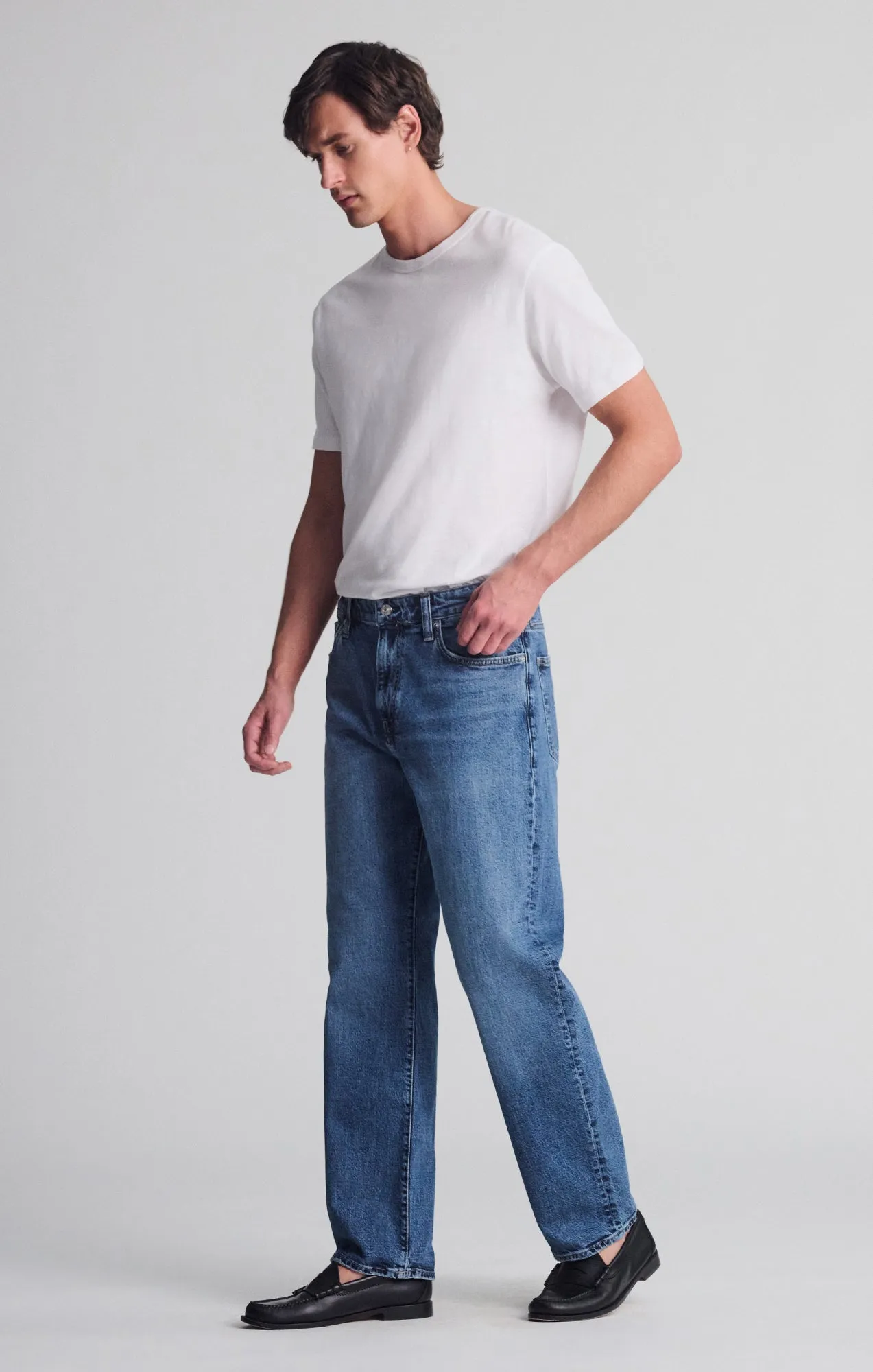 MARCEL LOOSE STRAIGHT LEG IN MID BRUSHED CLASSIC BLUE sold by Mavi