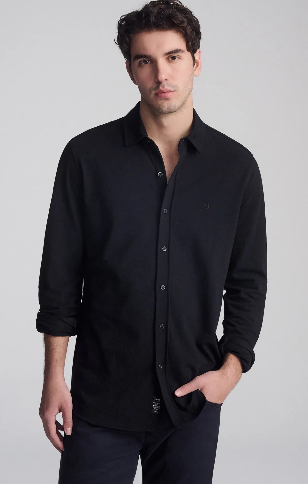 LONG SLEEVE DRESS SHIRT IN BLACK sold by Mavi