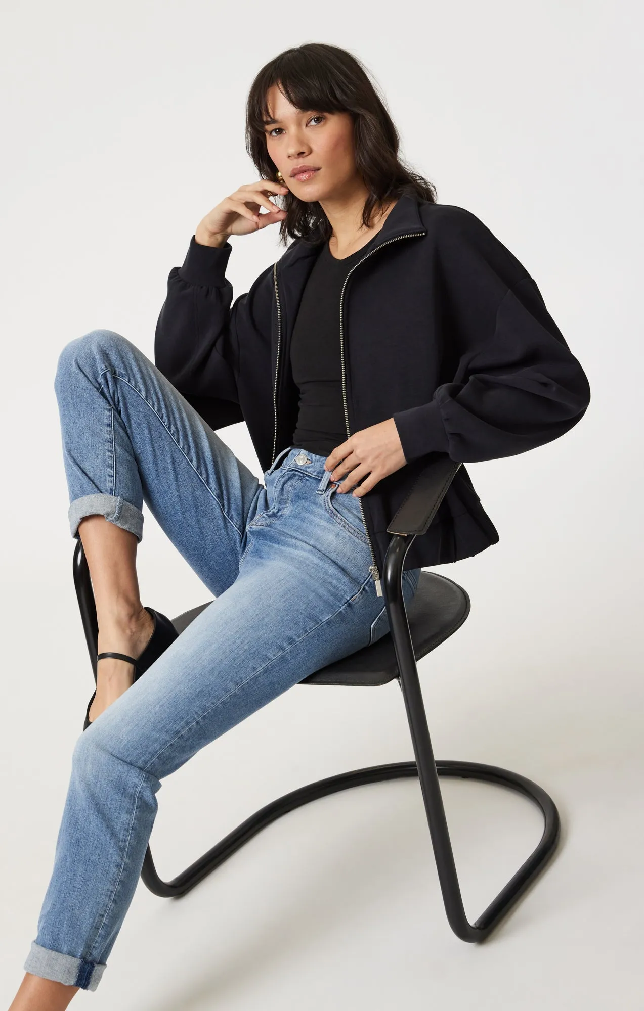 EMMA SLIM BOYFRIEND IN LIGHT BRUSHED FLEX BLUE sold by Mavi product image thumbnail 2