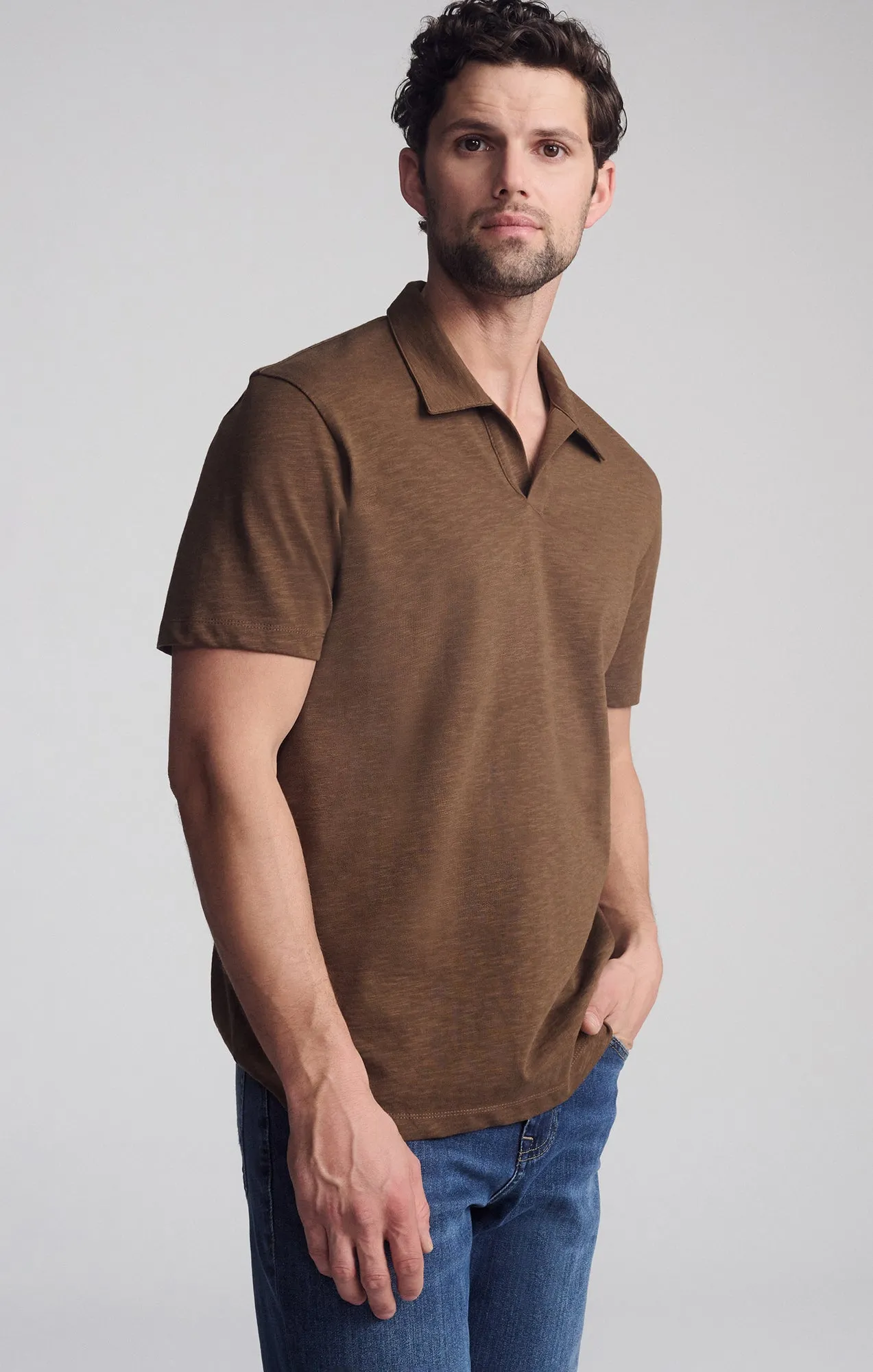 POLO SHIRT IN COCOA sold by Mavi