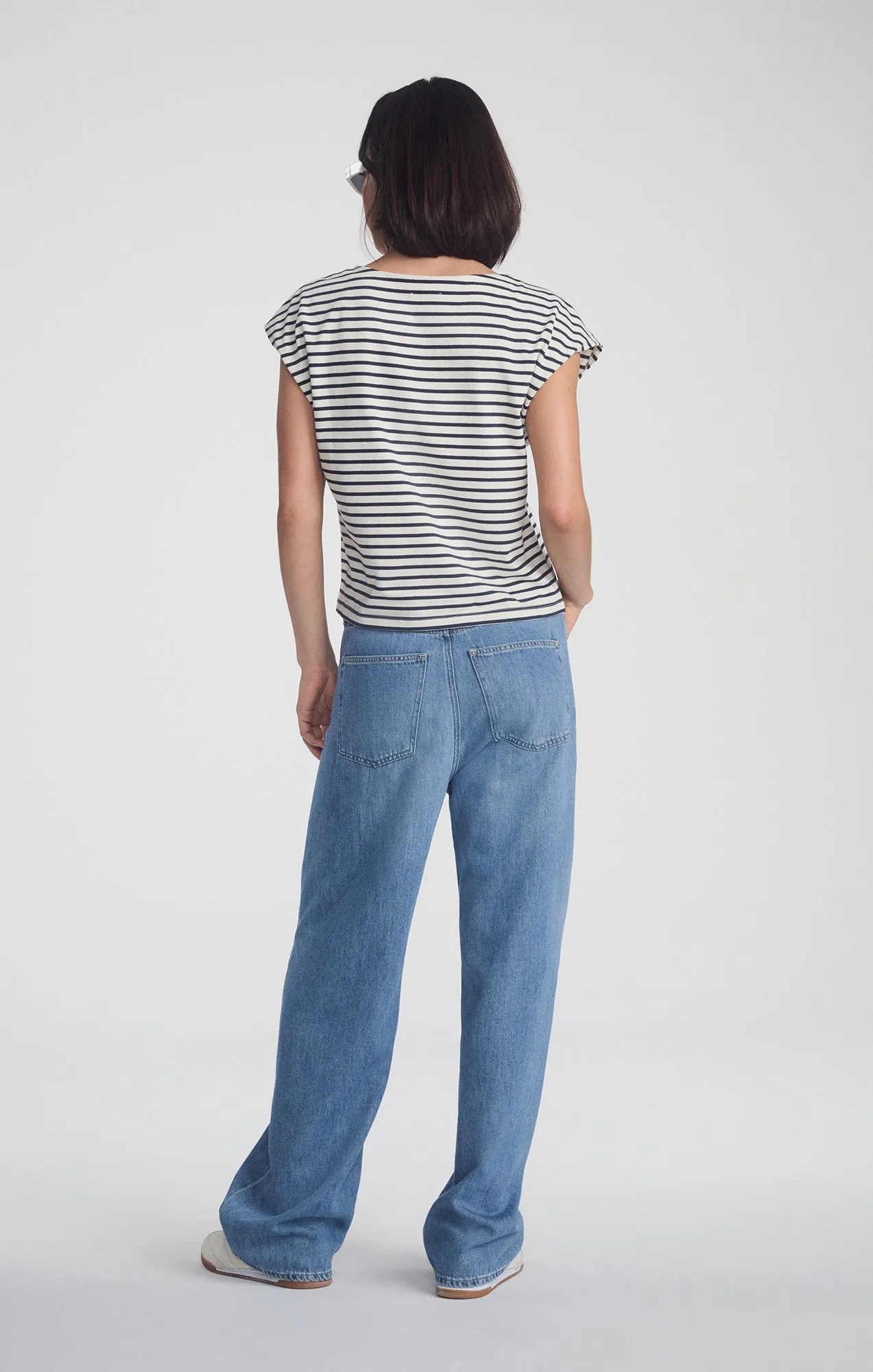 BOAT NECK SLEEVELESS SHIRT IN NAVY BLAZER STRIPE sold by Mavi product image thumbnail 5