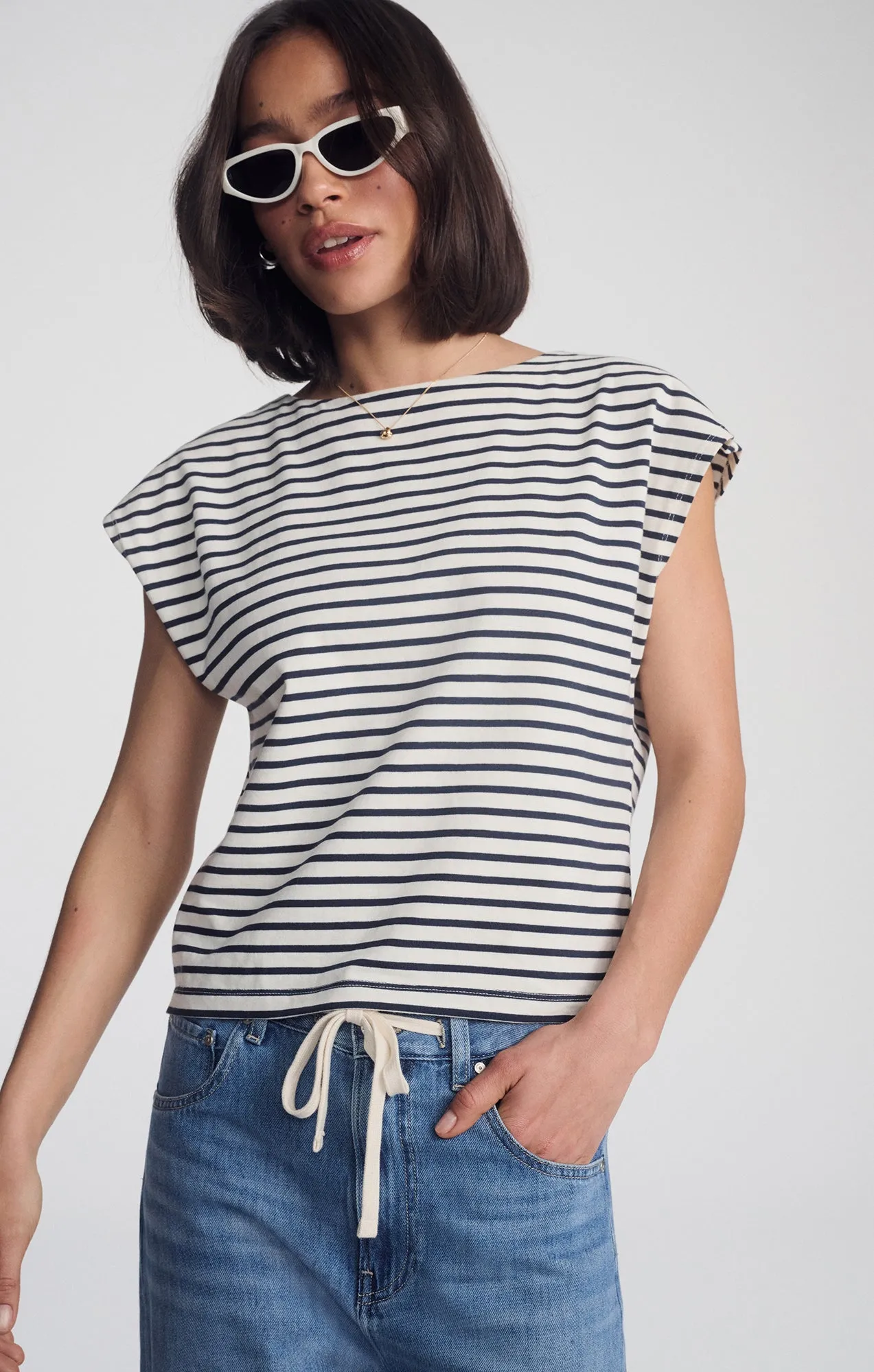 BOAT NECK SLEEVELESS SHIRT IN NAVY BLAZER STRIPE sold by Mavi product image thumbnail 2