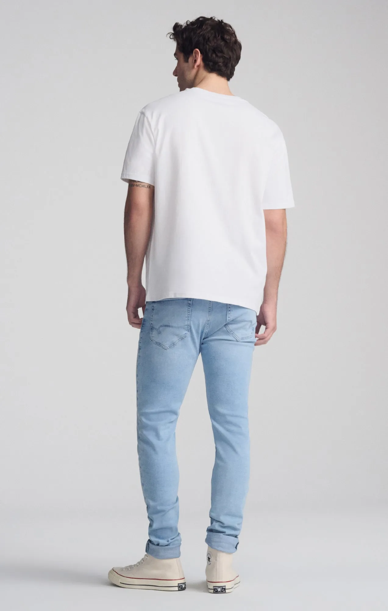 SHORT SLEEVE CREW NECK T-SHIRT IN WHITE sold by Mavi product image thumbnail 3