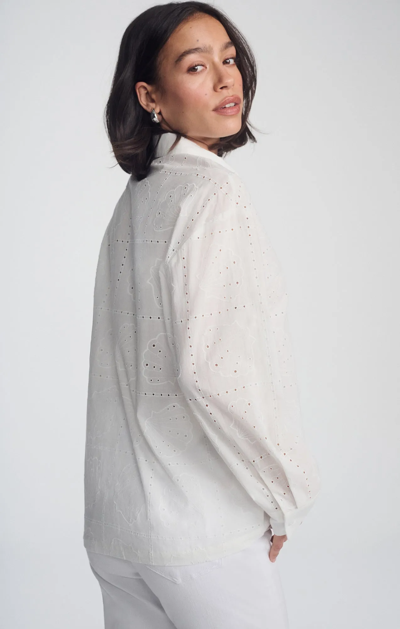 EYELET BUTTON-UP SHIRT IN WHITE sold by Mavi product image thumbnail 3