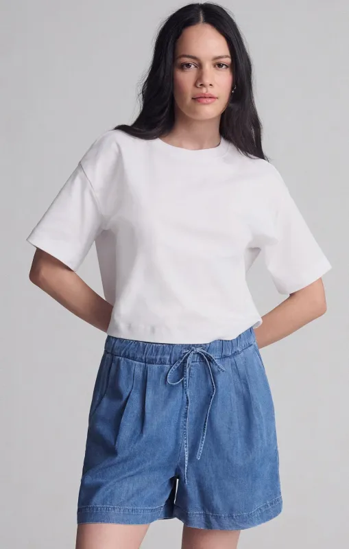 SPORTY LUXE CREW NECK T-SHIRT IN WHITE sold by Mavi