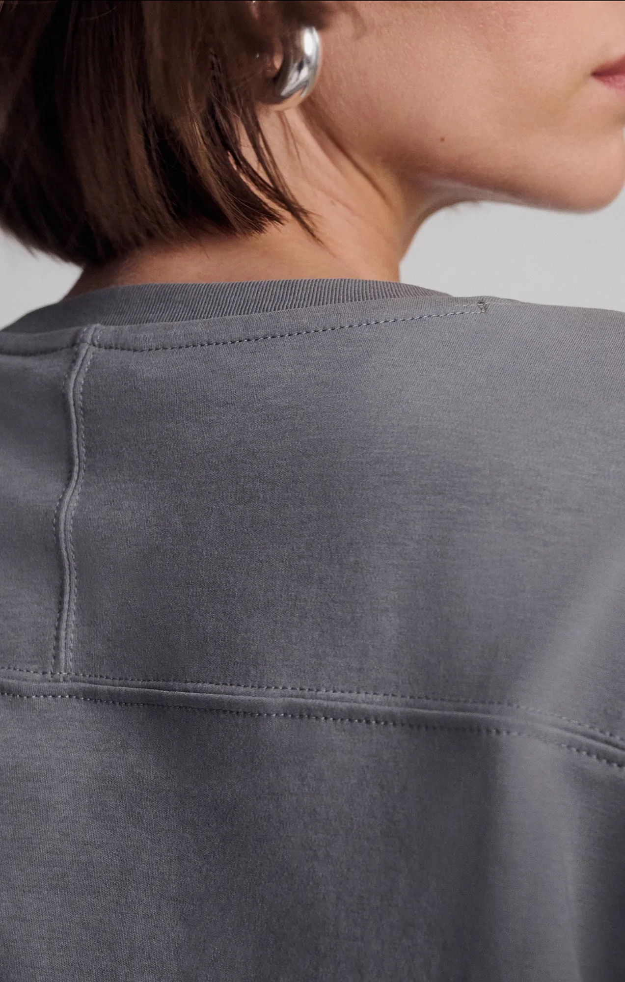 SPORTY LUXE CREW NECK T-SHIRT IN SILENT STORM sold by Mavi product image thumbnail 5