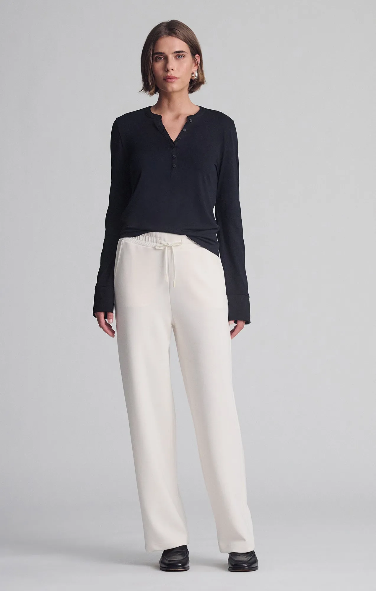 LONG SLEEVE BUTTON T-SHIRT IN BLACK sold by Mavi product image thumbnail 2