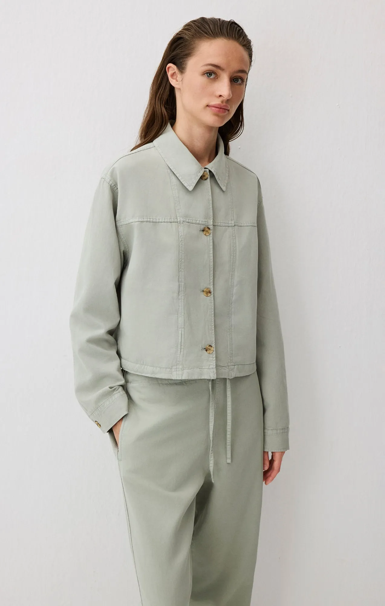 CROPPED TENCEL™ OVERSHIRT IN ABBEY STONE sold by Mavi product image thumbnail 4