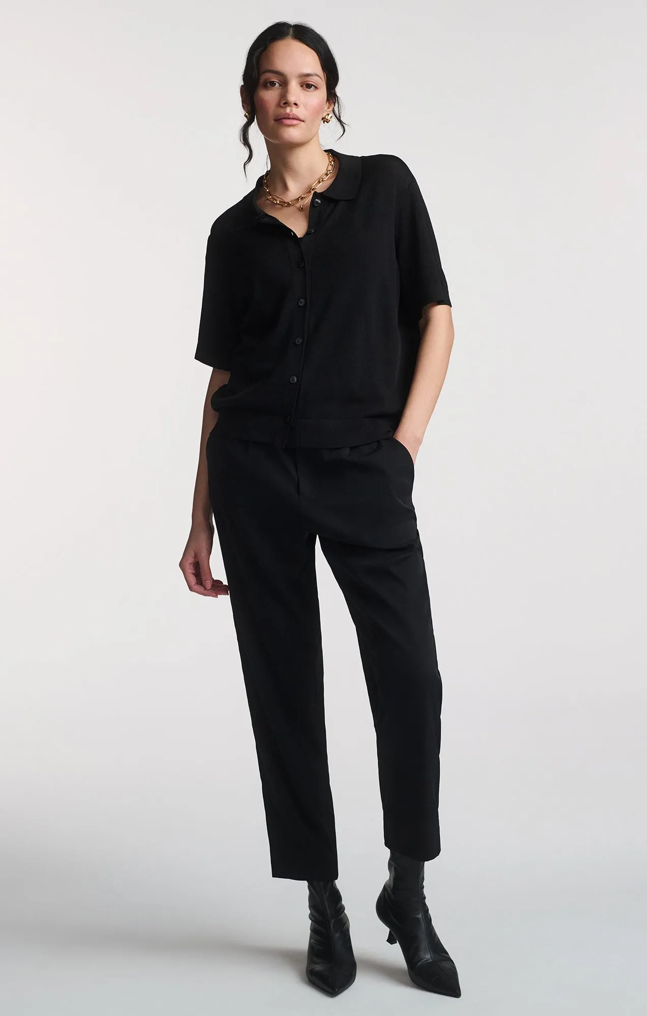 SHORT SLEEVE POLO CARDIGAN IN BLACK sold by Mavi product image thumbnail 5