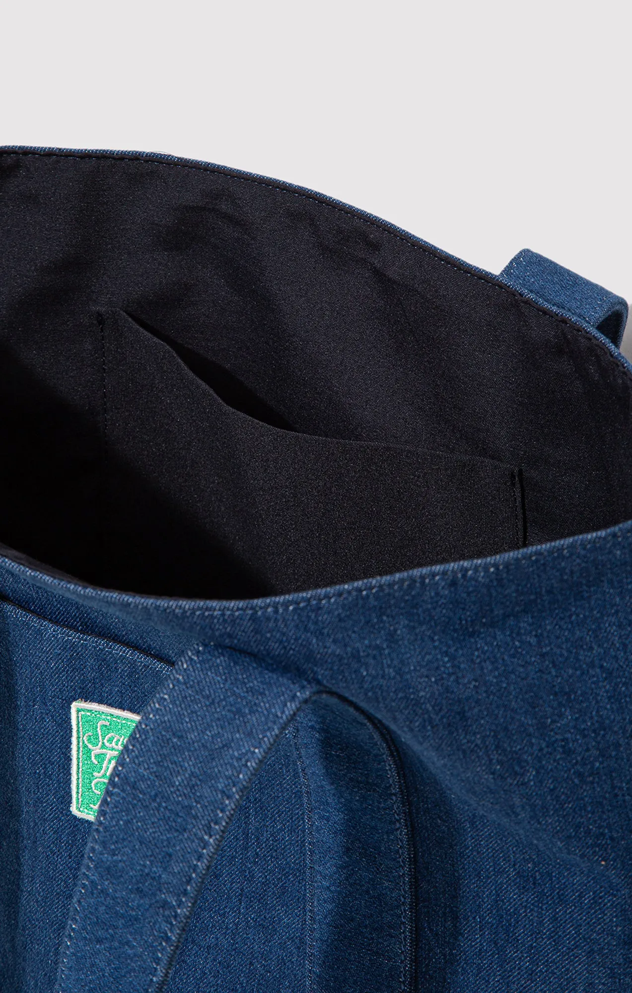 INDIGO TURTLES DENIM TOTE BAG IN LIGHT BLUE sold by Mavi product image thumbnail 5