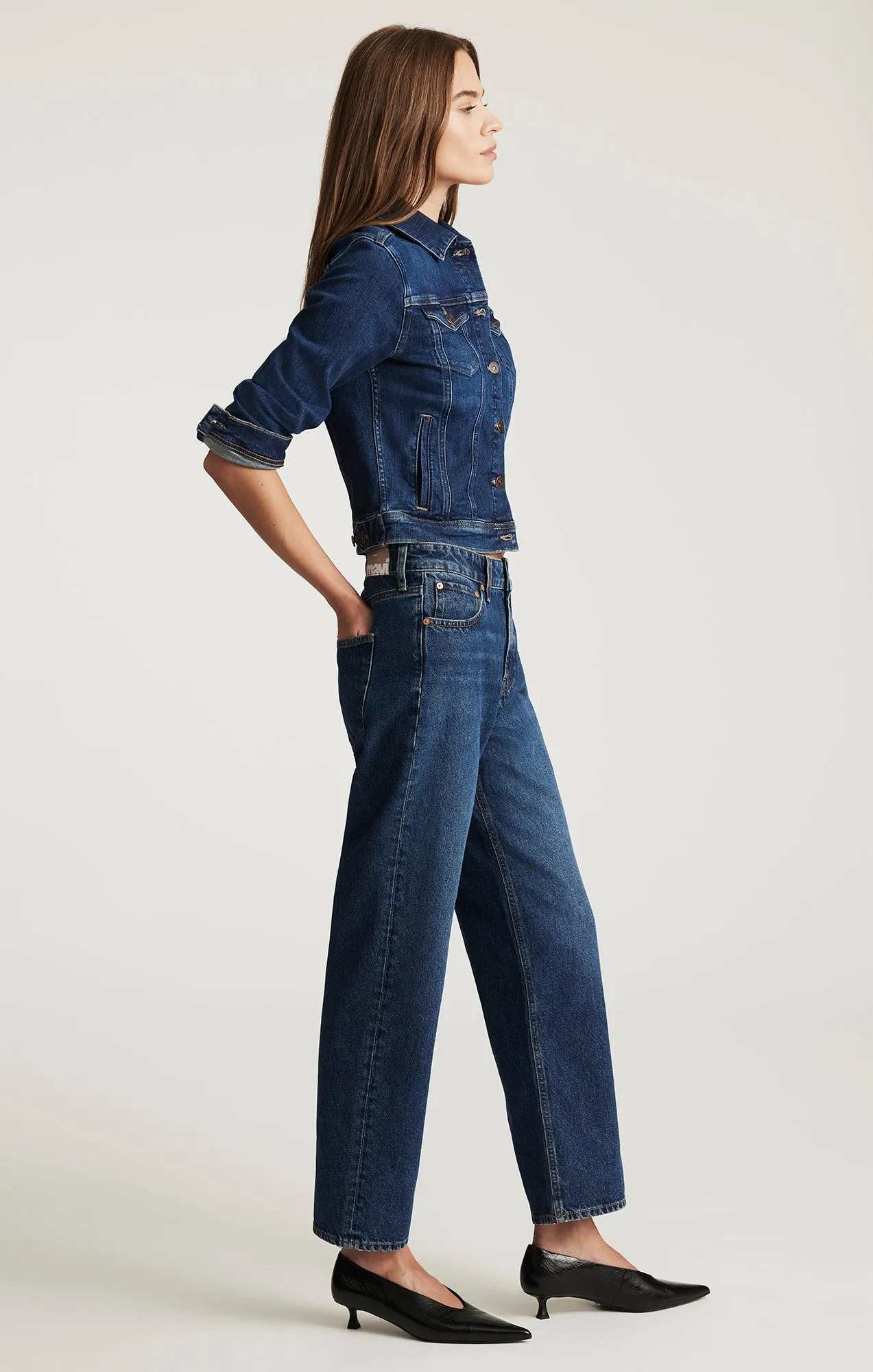 SAVANNAH STRAIGHT LEG IN DEEP BRUSHED CLASSIC DENIM sold by Mavi product image thumbnail 2