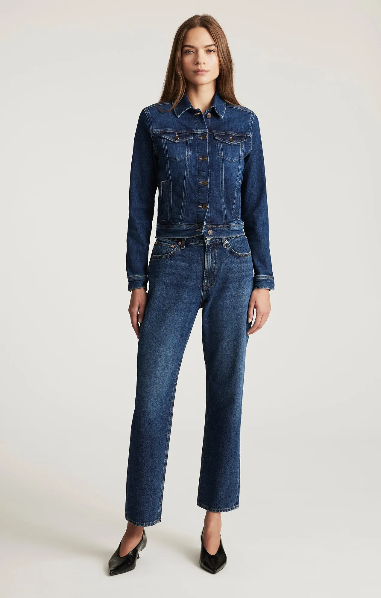 SAVANNAH STRAIGHT LEG IN DEEP BRUSHED CLASSIC DENIM sold by Mavi