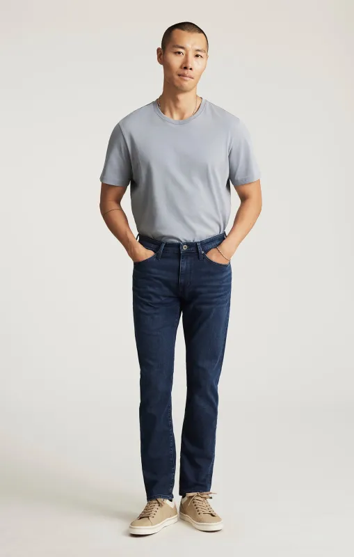 JAKE SLIM LEG IN DARK ATHLETIC sold by Mavi