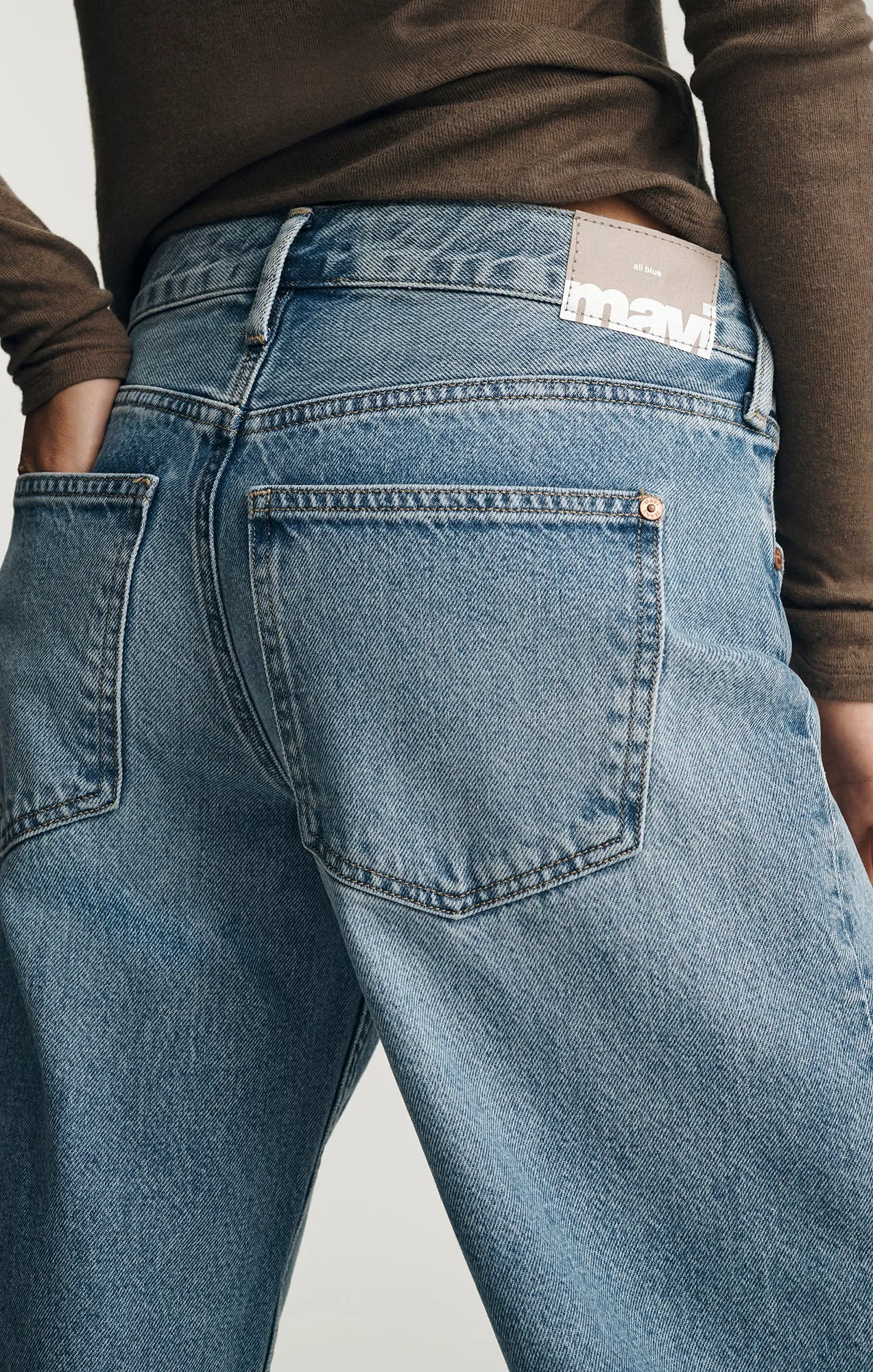 SANDY WIDE LEG IN MID USED CLASSIC DENIM sold by Mavi product image thumbnail 5