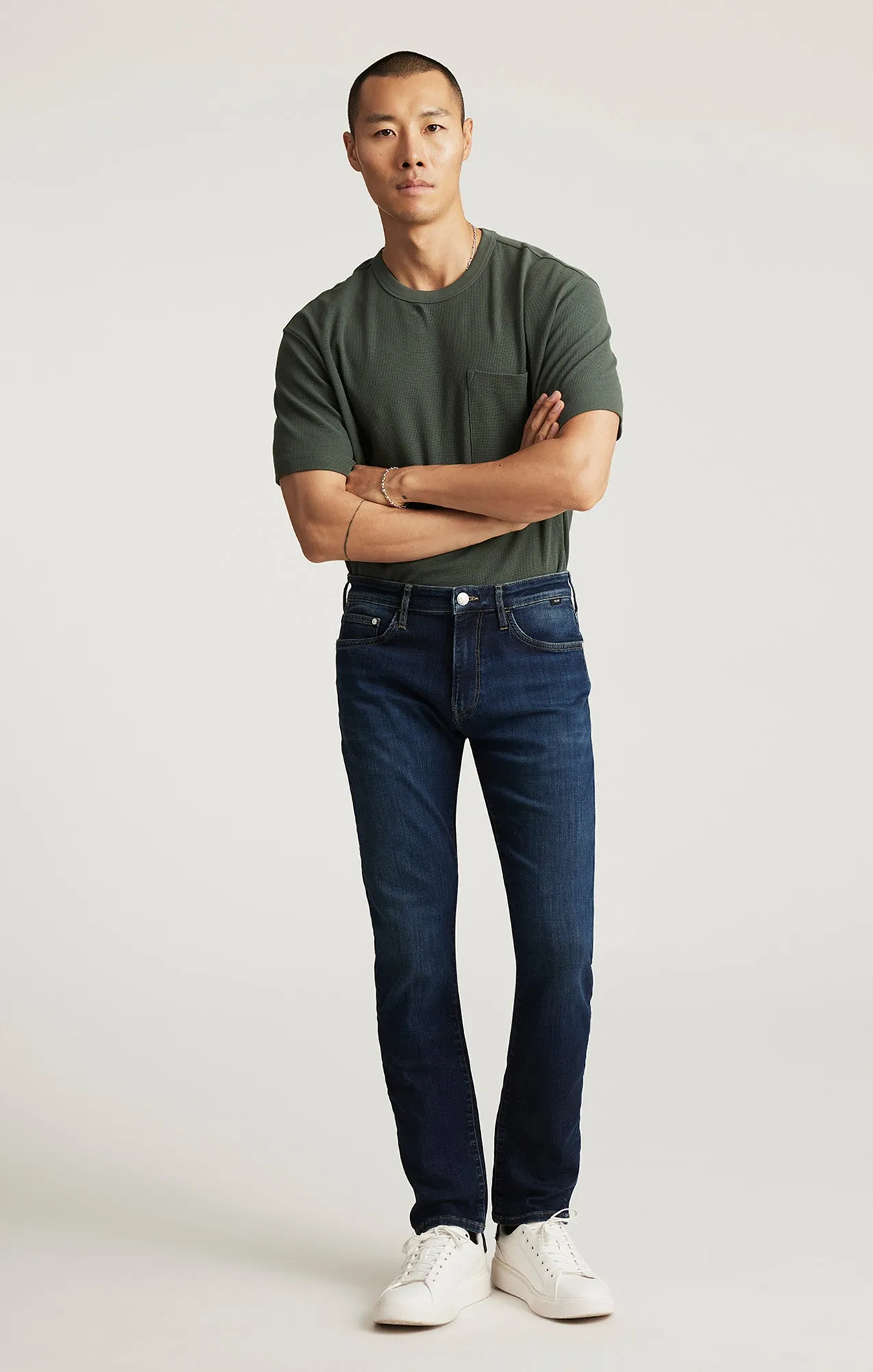 JAKE SLIM LEG IN MIDNIGHT BRUSHED FEATHER BLUE sold by Mavi product image thumbnail 3