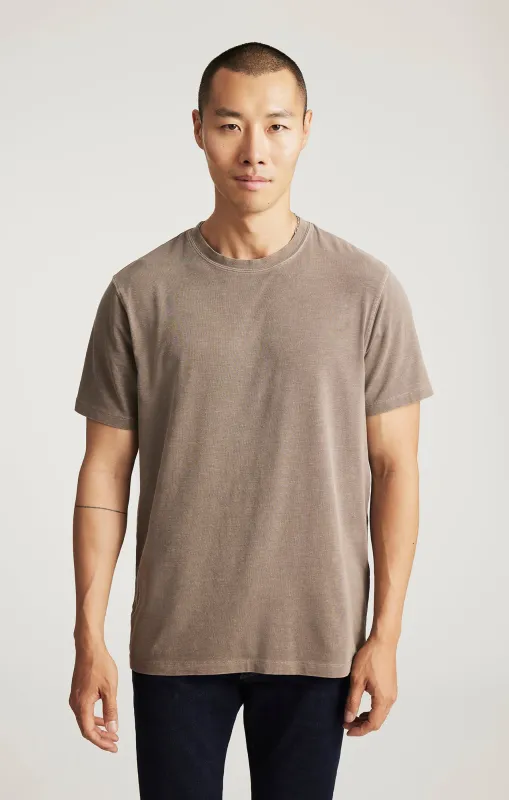 EDITION SHORT SLEEVE T-SHIRT IN SHITAKE sold by Mavi