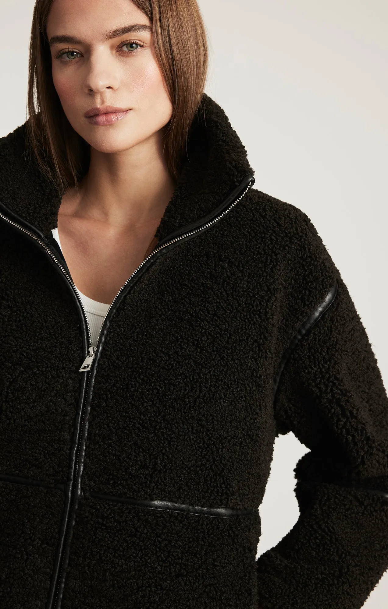 SHERPA PANEL ZIP JACKET IN AFTER DARK sold by Mavi product image thumbnail 3