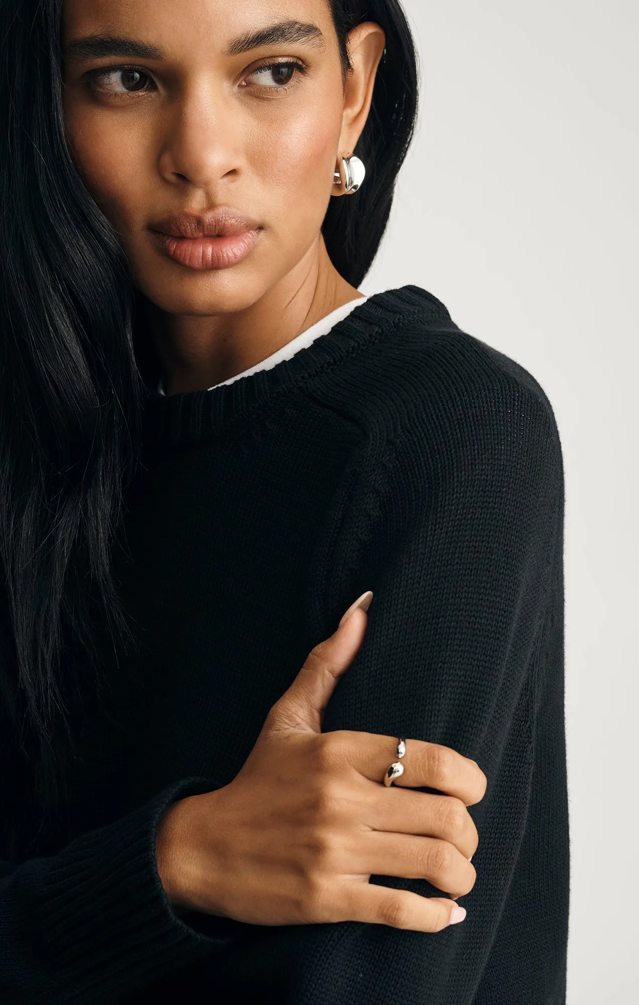 CREW NECK SWEATER IN BLACK sold by Mavi product image thumbnail 4