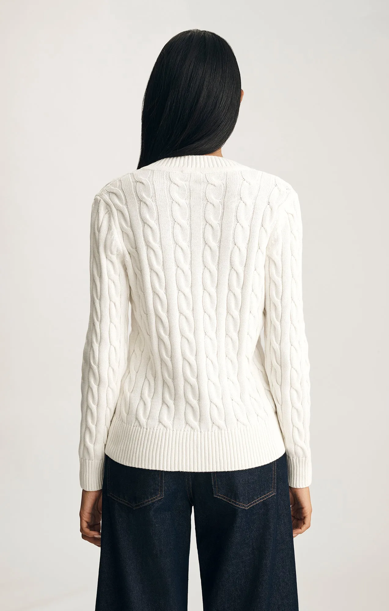 CABLE-KNIT V-NECK SWEATER IN ANTIQUE WHITE sold by Mavi product image thumbnail 2
