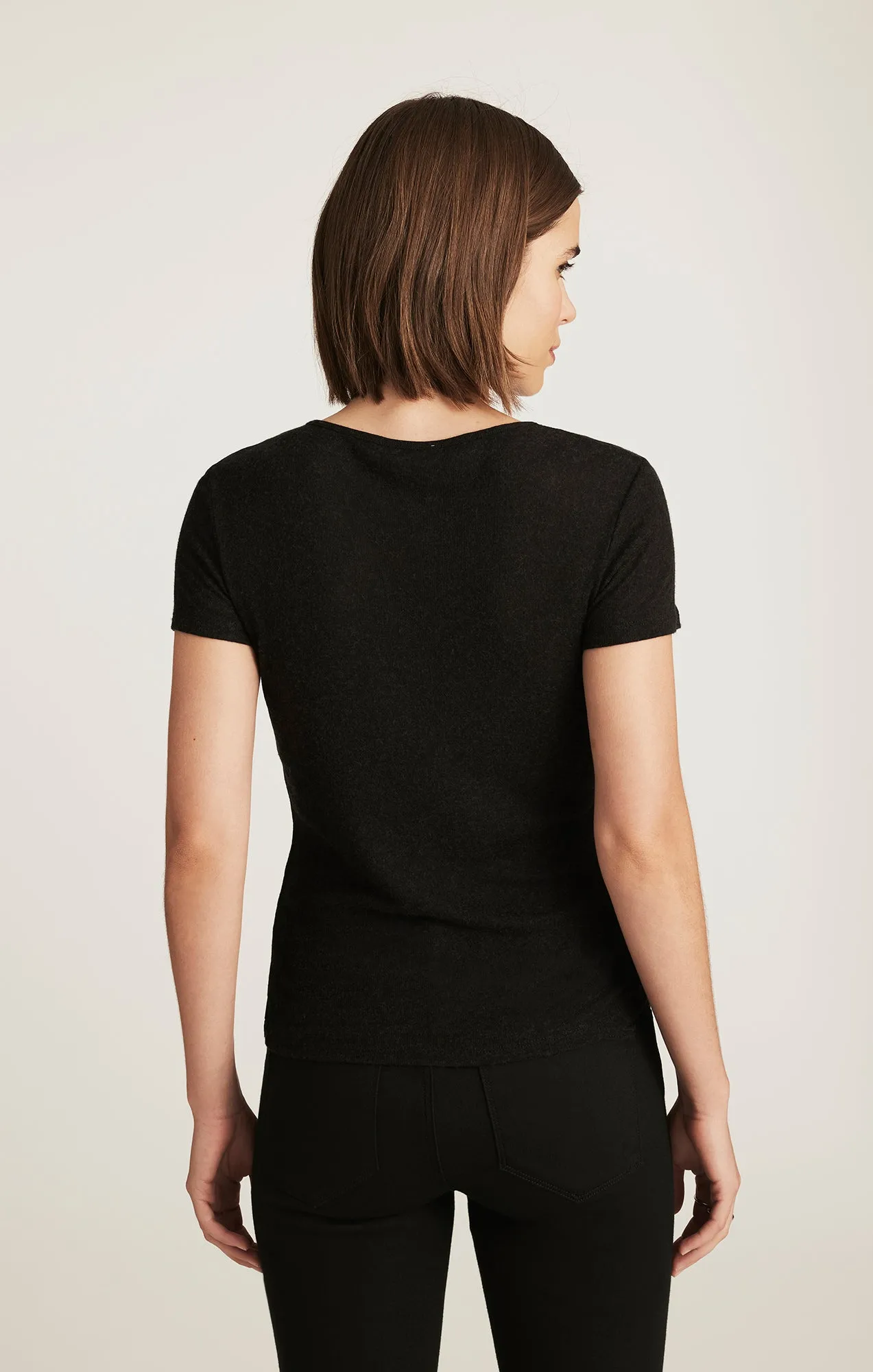 EDITION CAP SLEEVE T-SHIRT IN BLACK sold by Mavi product image thumbnail 4