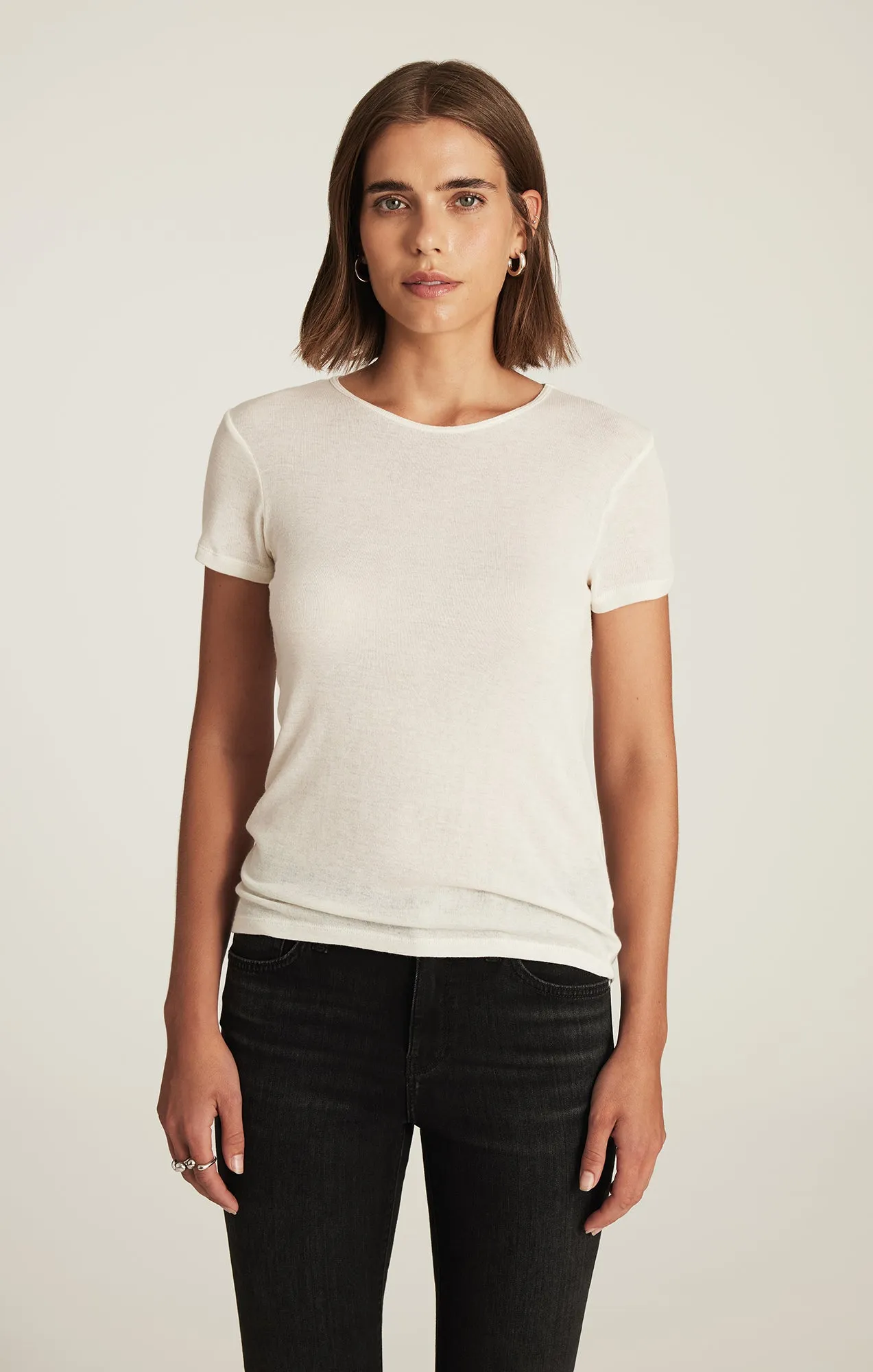 EDITION CAP SLEEVE T-SHIRT IN MARSHMALLOW sold by Mavi