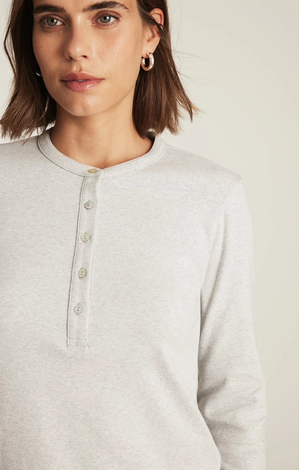 CROPPED HENLEY T-SHIRT IN LIGHT GREY MELANGE sold by Mavi product image thumbnail 4