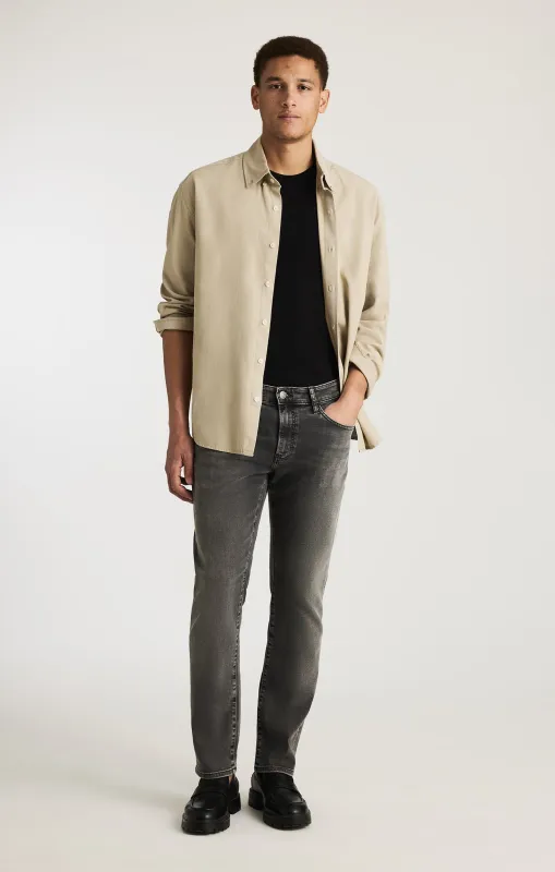 MARCUS SLIM STRAIGHT LEG IN MID SMOKE SUPERMOVE sold by Mavi