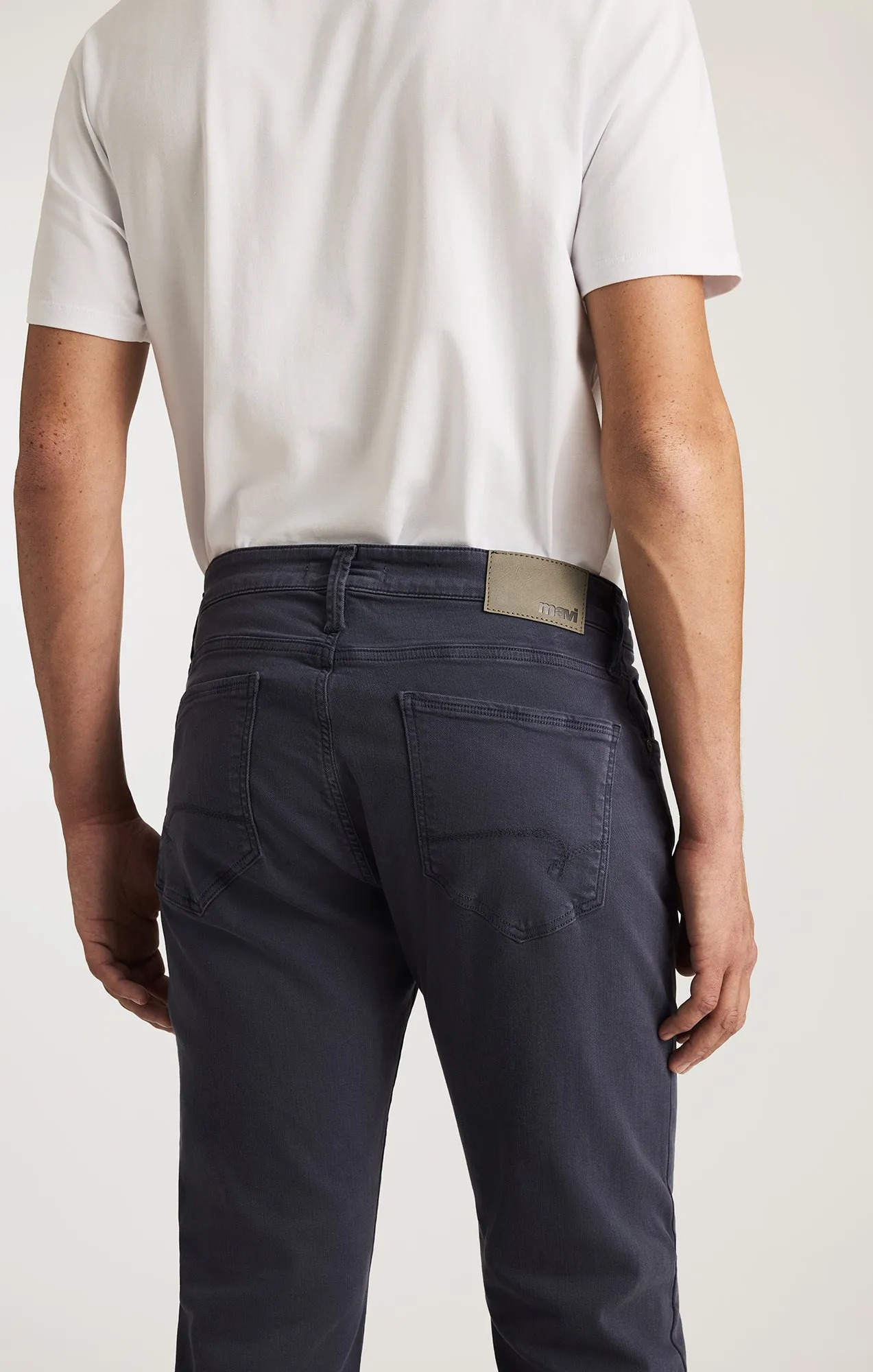 MARCUS SLIM STRAIGHT LEG IN INDIGO SUPERMOVE sold by Mavi product image thumbnail 5