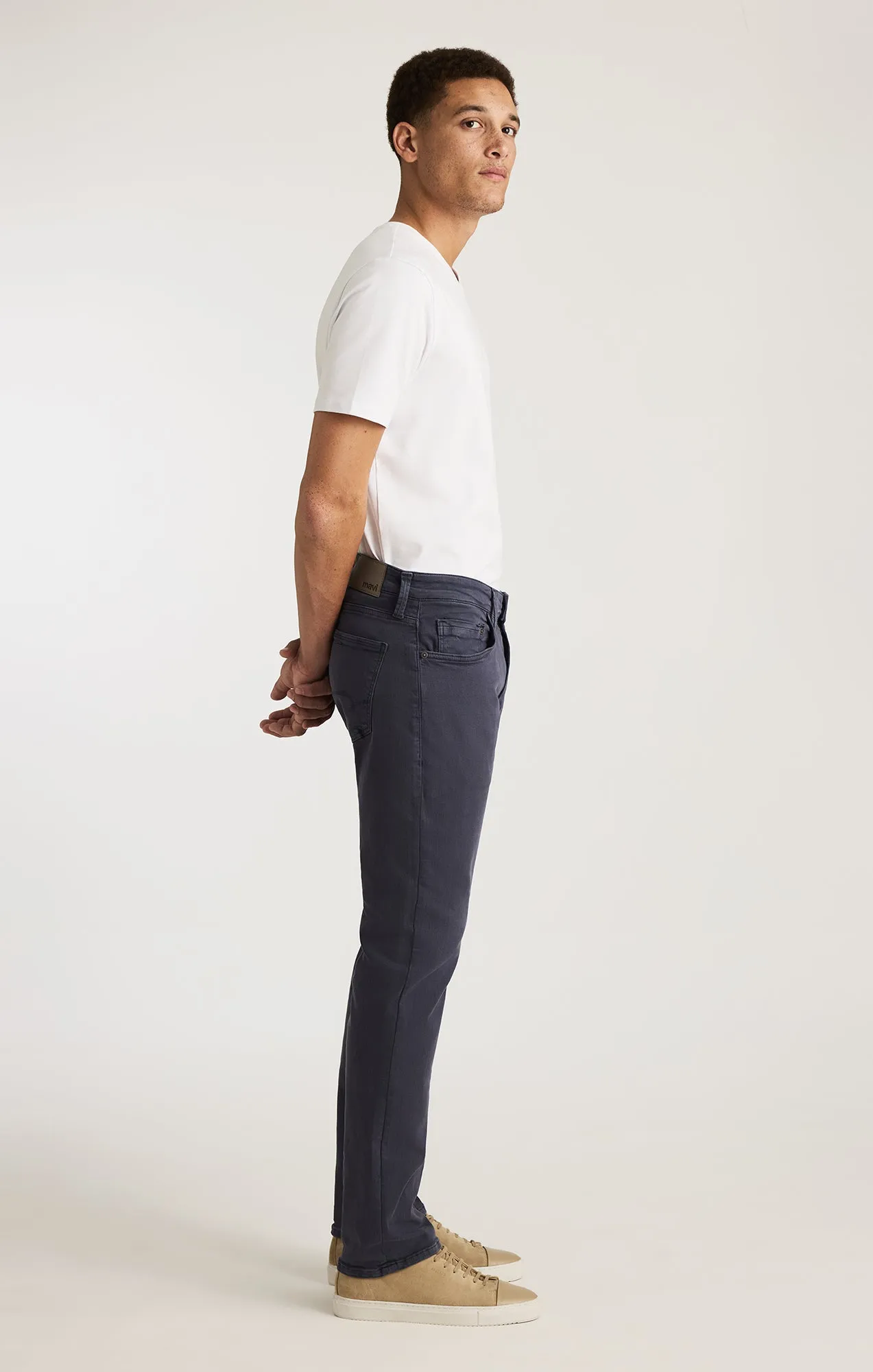 MARCUS SLIM STRAIGHT LEG IN INDIGO SUPERMOVE sold by Mavi product image thumbnail 3
