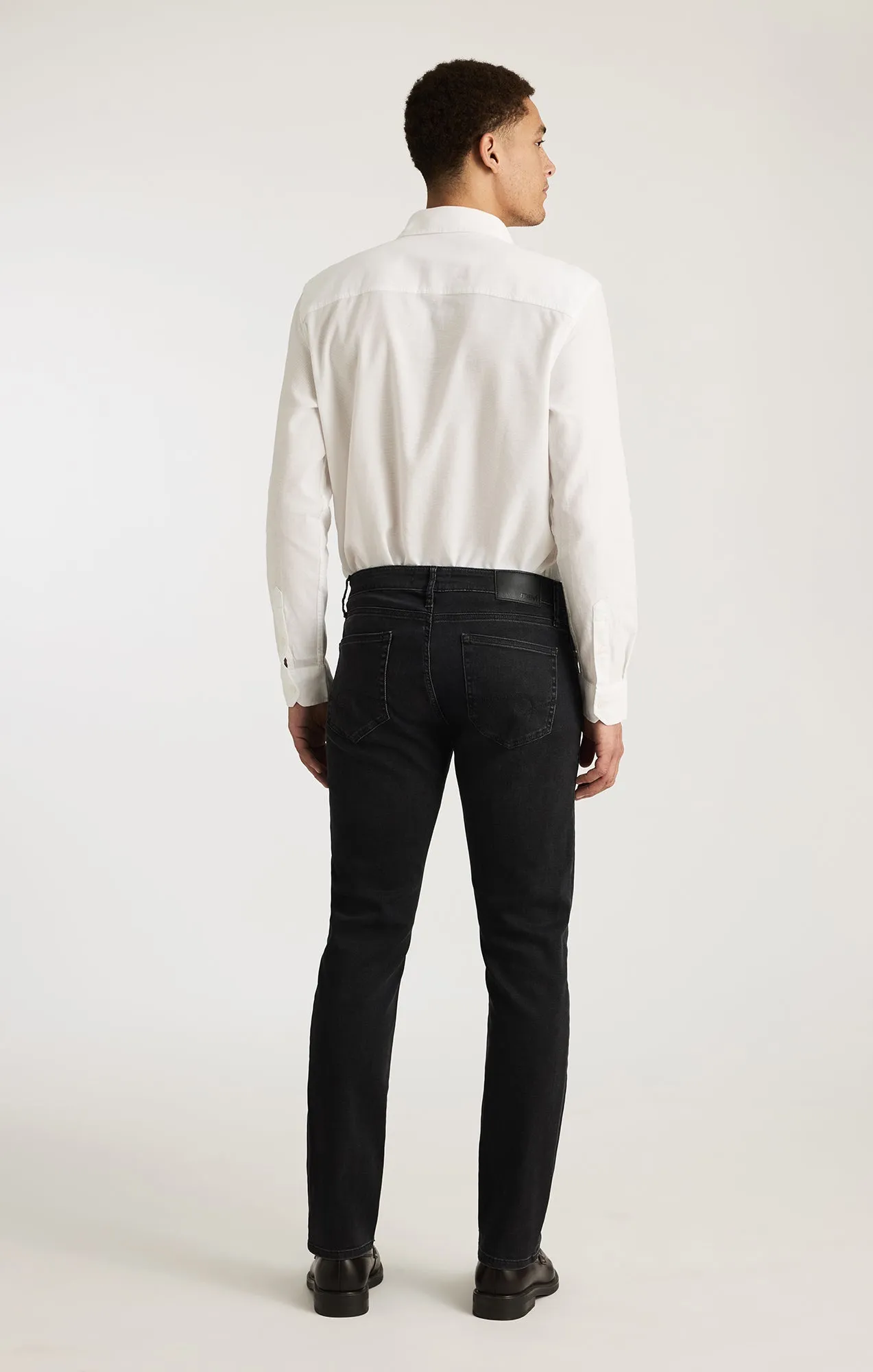 MARCUS SLIM STRAIGHT LEG IN DARK SMOKE SUPERMOVE sold by Mavi product image thumbnail 2