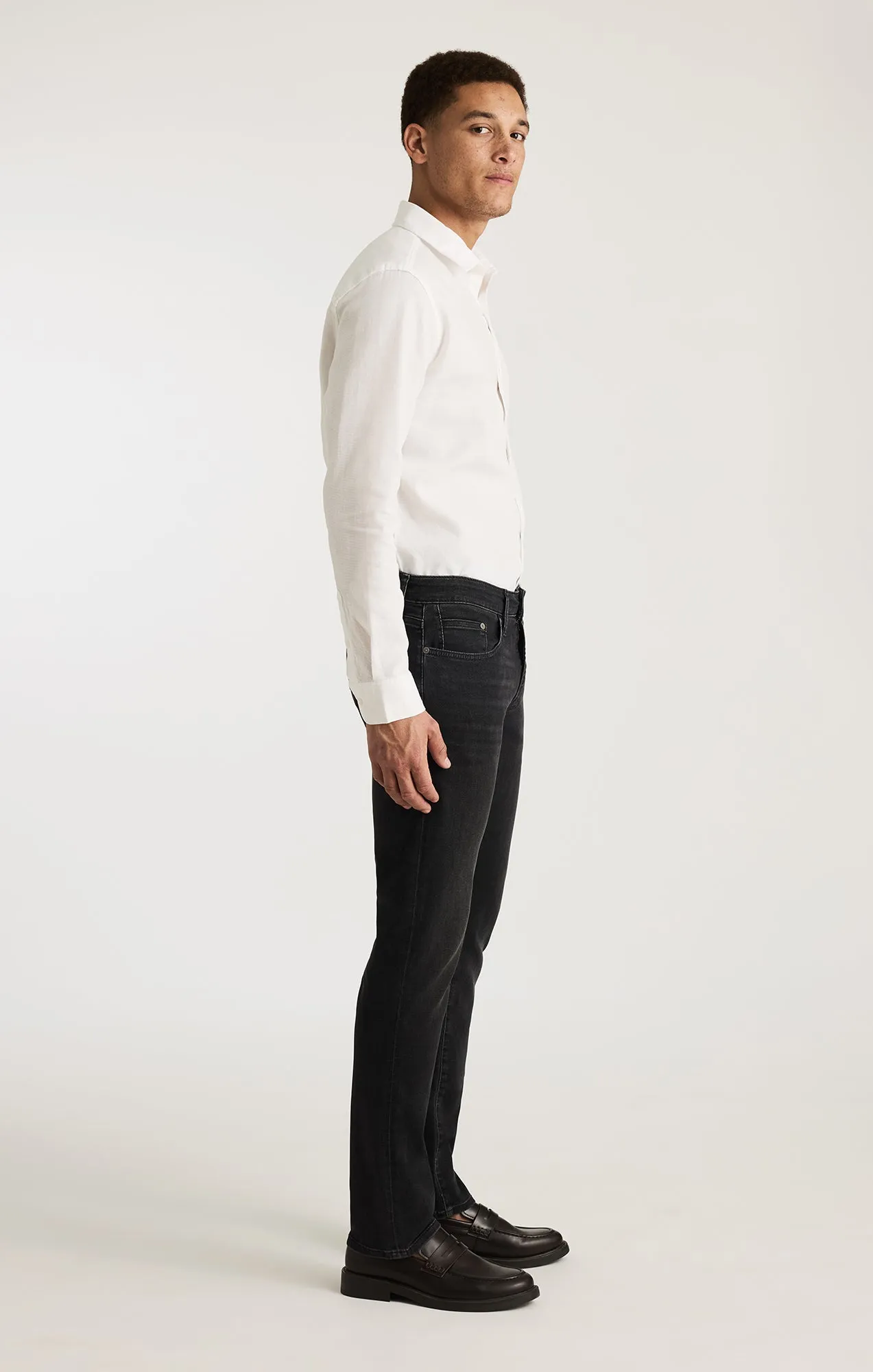 MARCUS SLIM STRAIGHT LEG IN DARK SMOKE SUPERMOVE sold by Mavi product image thumbnail 3