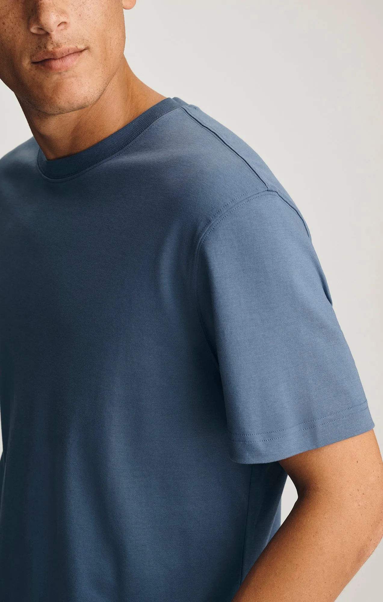 BASIC SHORT SLEEVE T-SHIRT IN VINTAGE INDIGO sold by Mavi product image thumbnail 3