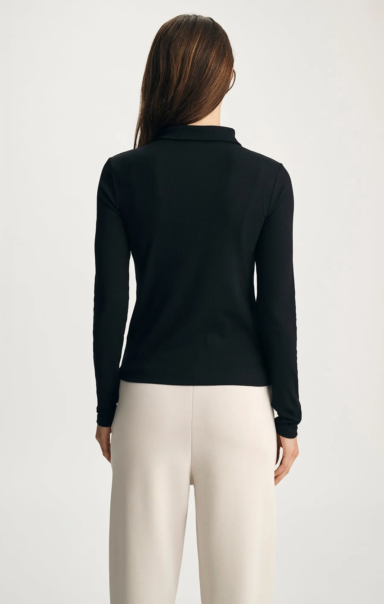 SPORTY LUXE HALF ZIP SHIRT IN BLACK sold by Mavi product image thumbnail 3