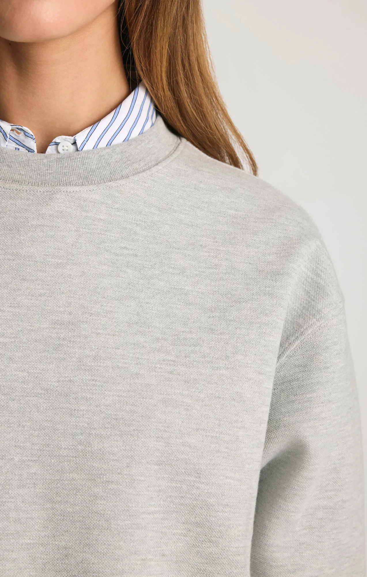 PIQUE CREW NECK SWEATSHIRT IN GREY MELANGE sold by Mavi product image thumbnail 4