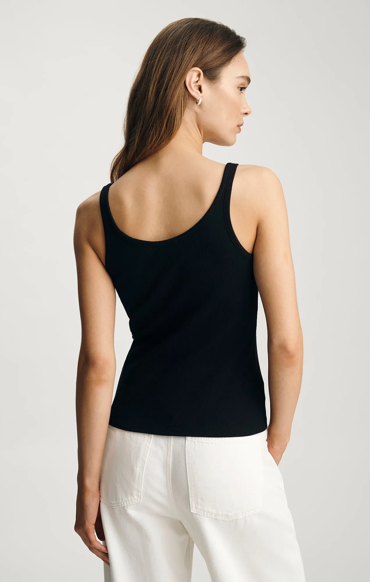 RIBBED SCOOP NECK TANK TOP IN BLACK sold by Mavi product image thumbnail 2