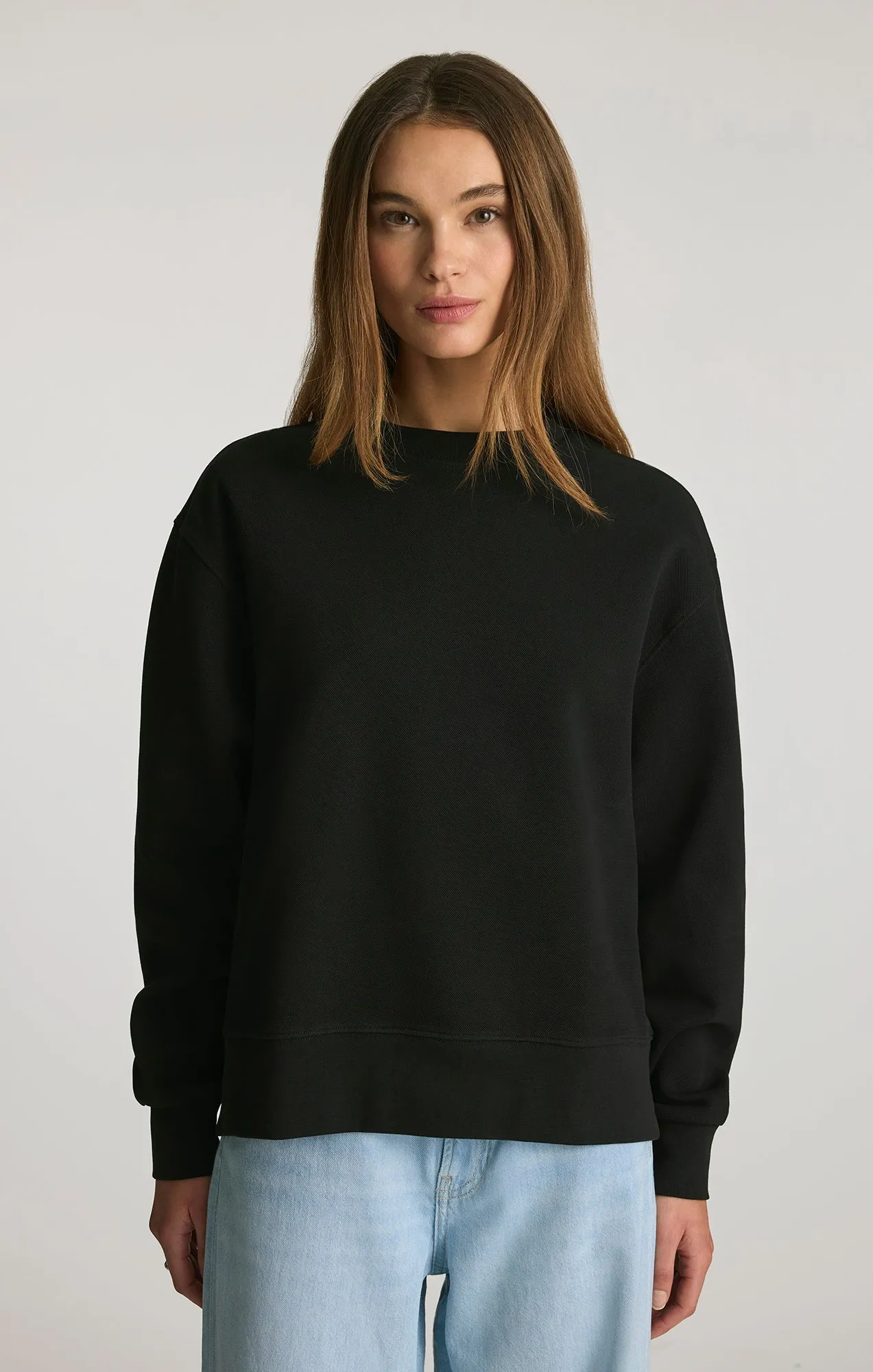 PIQUE CREW NECK SWEATSHIRT IN BLACK sold by Mavi