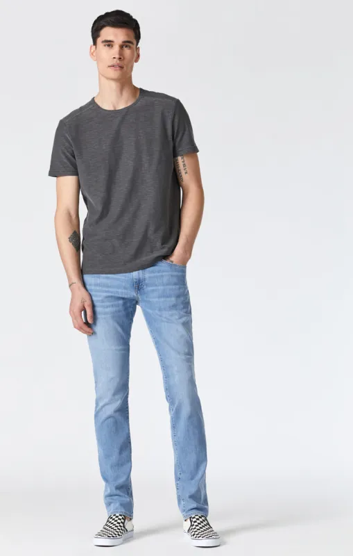 JAKE LIGHT INDIGO WILLIAMSBURG made by Mavi