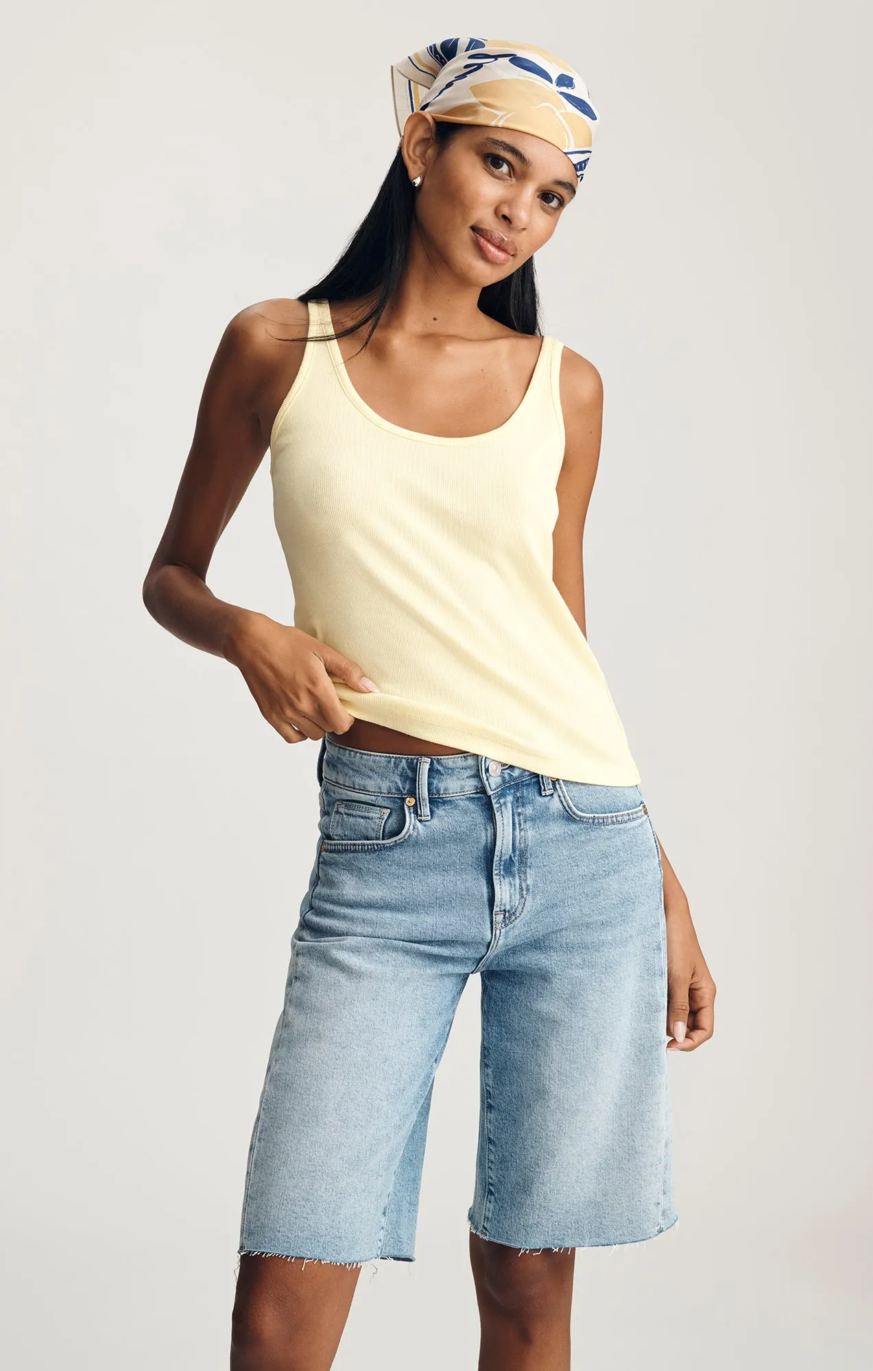 RIBBED SCOOP NECK TANK TOP IN PALE BANANA sold by Mavi